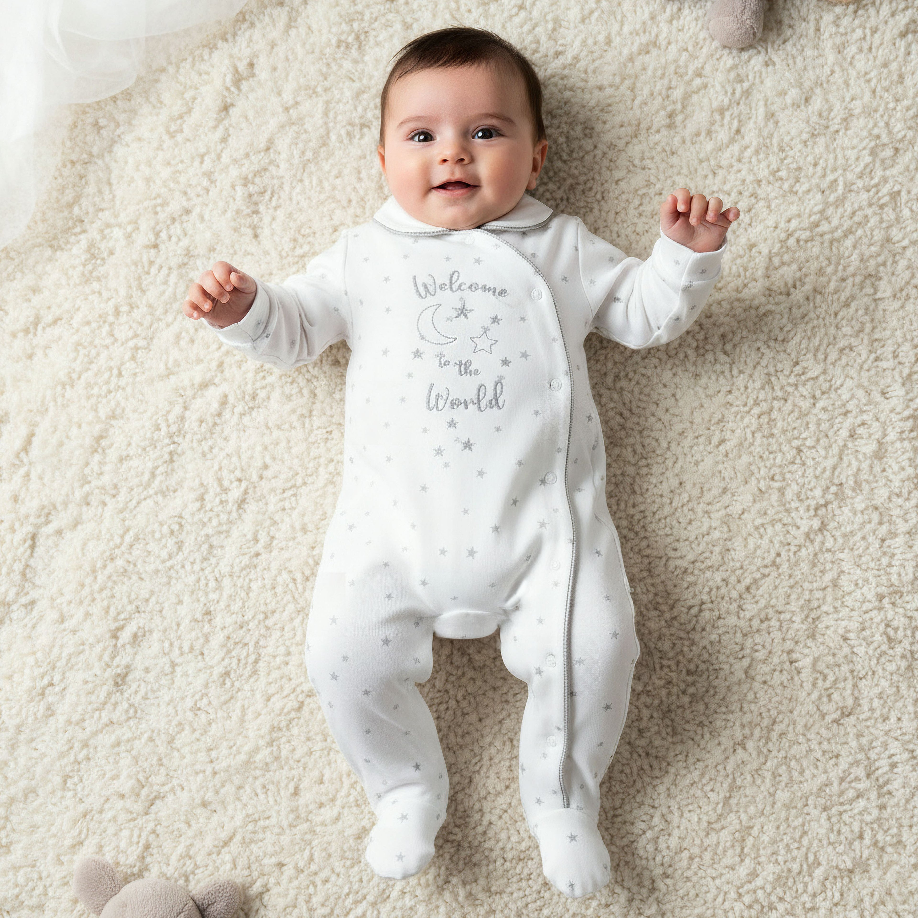 Giggles Cotton Collared Neck Long Sleeve Sleepsuit with Snap Button Closure - White / 9-12 mths
