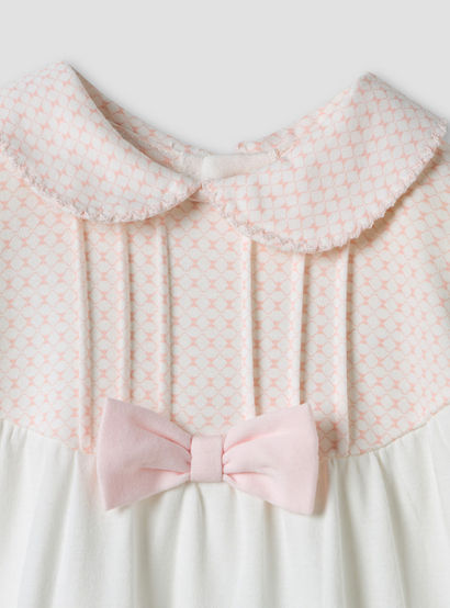 Giggles Bow Accent Collared Closed Feet Sleepsuit with Long Sleeves-baby-girls-clothing-nightwear-sleepsuits-image-3