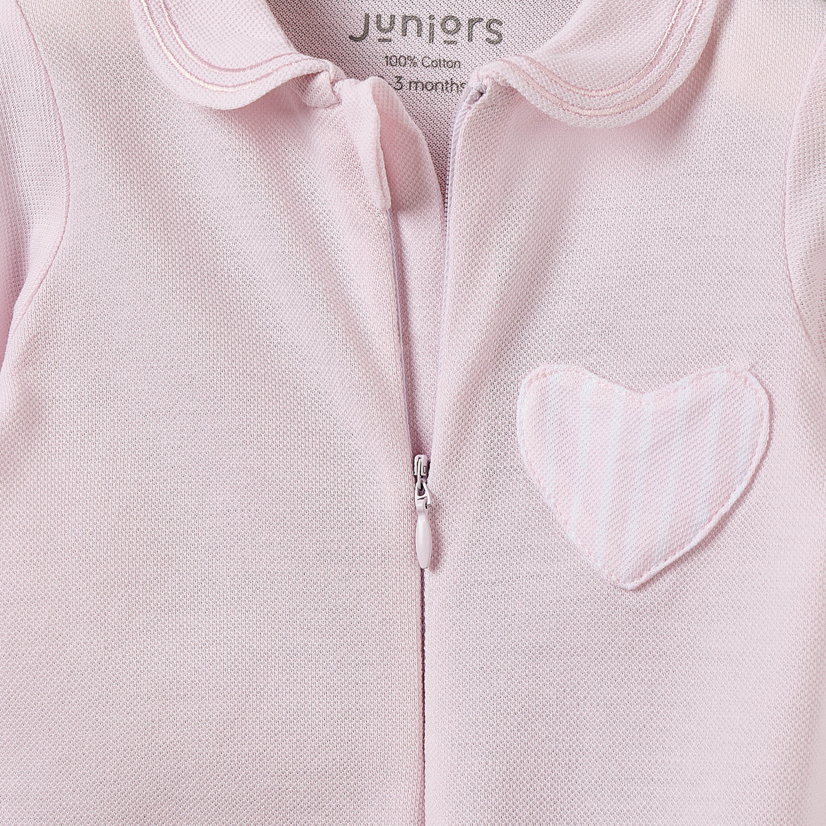 Juniors Cotton Peter Pan Collar Long Sleeves Sleepsuit with Heart Applique