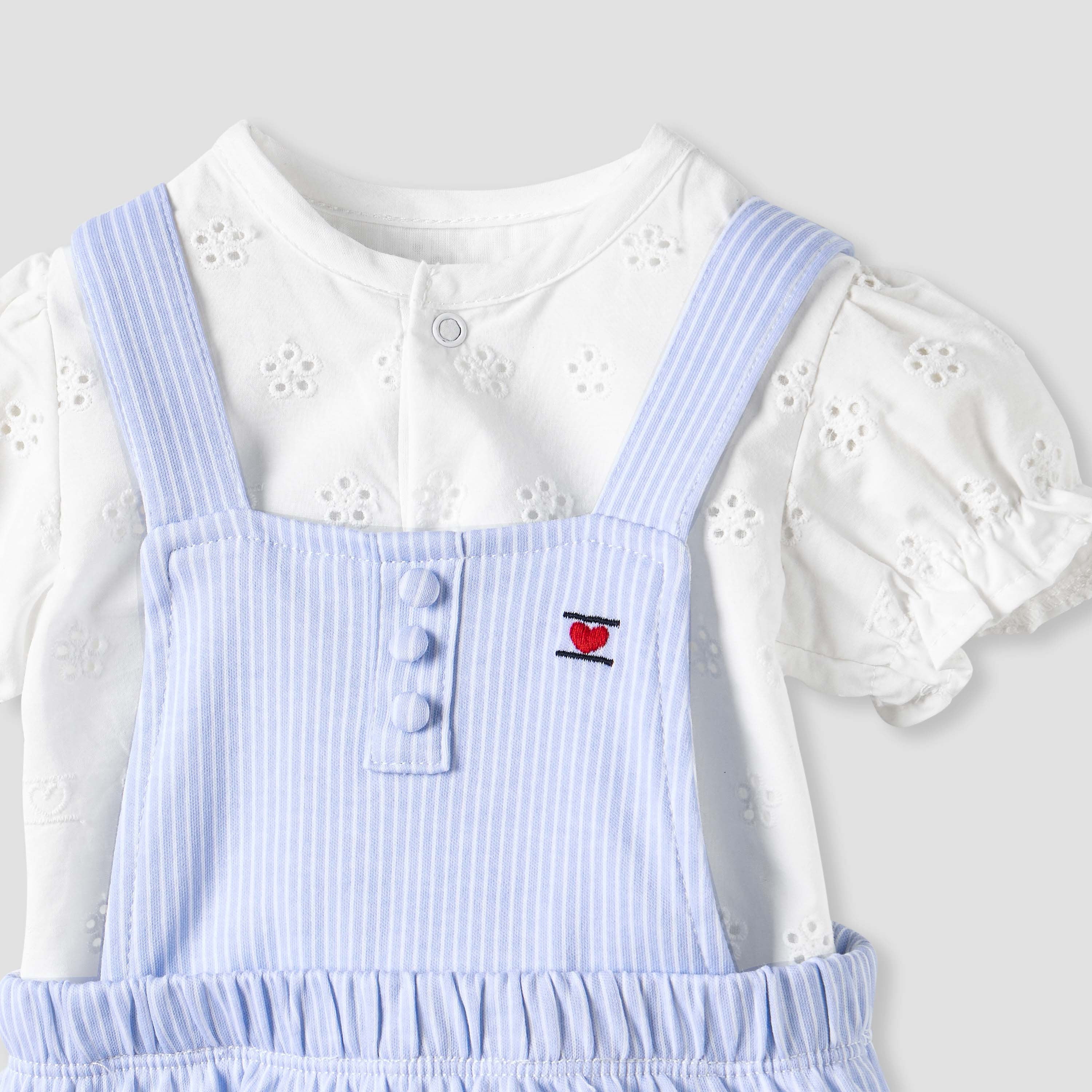Juniors Schiffli Textured Top and Dungaree Set