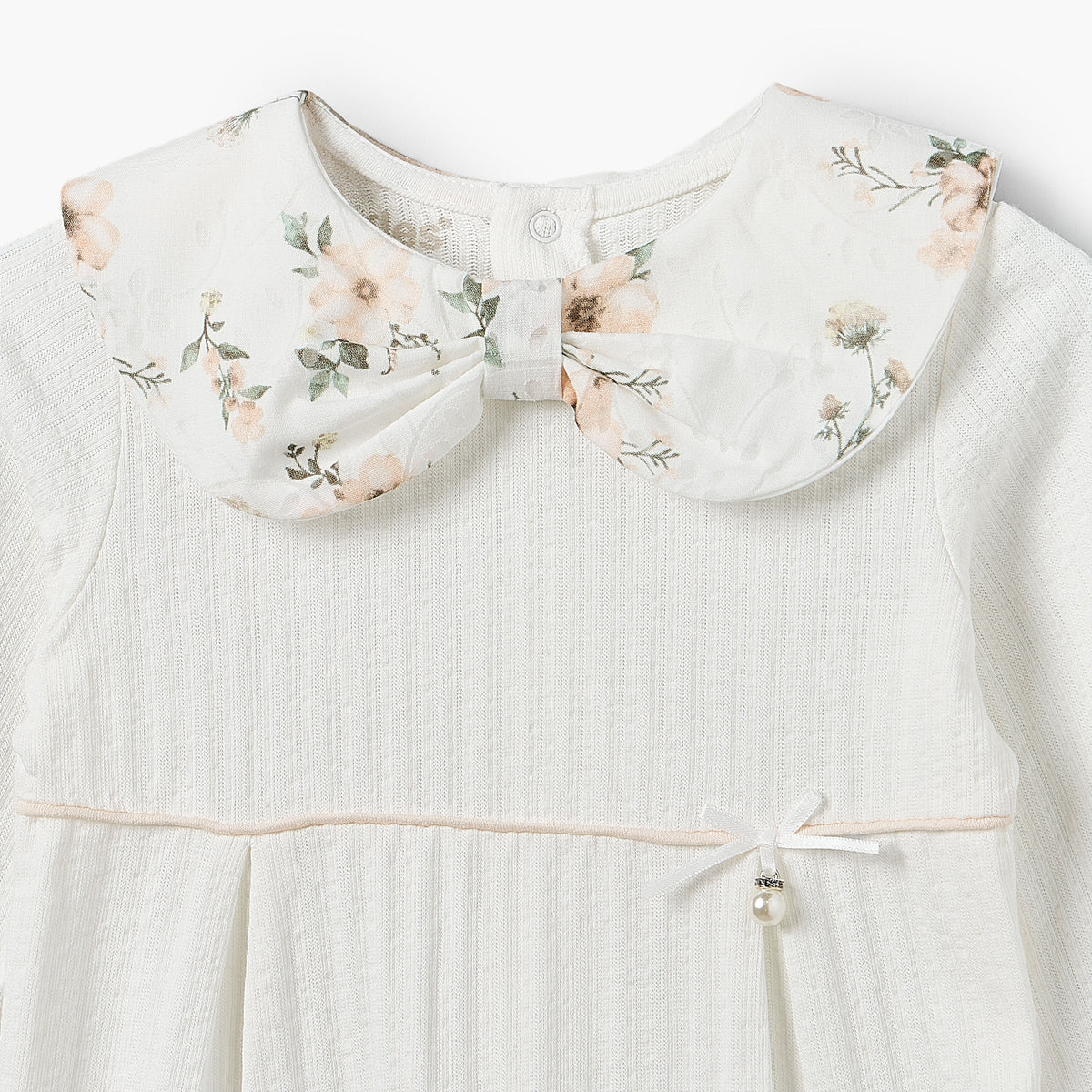 Giggles Cotton Peter Pan Collar Long Sleeves Sleepsuit with Floral Print