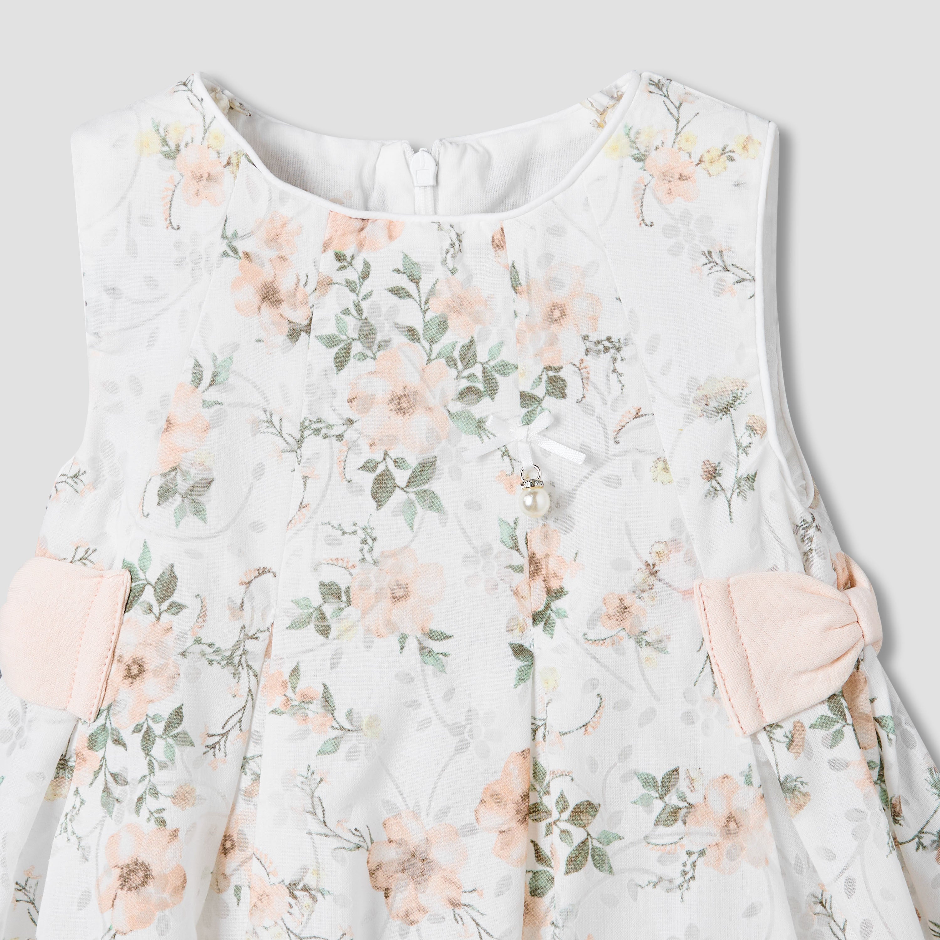Giggles Round Neck Sleeveless A-line Dress with Floral Print