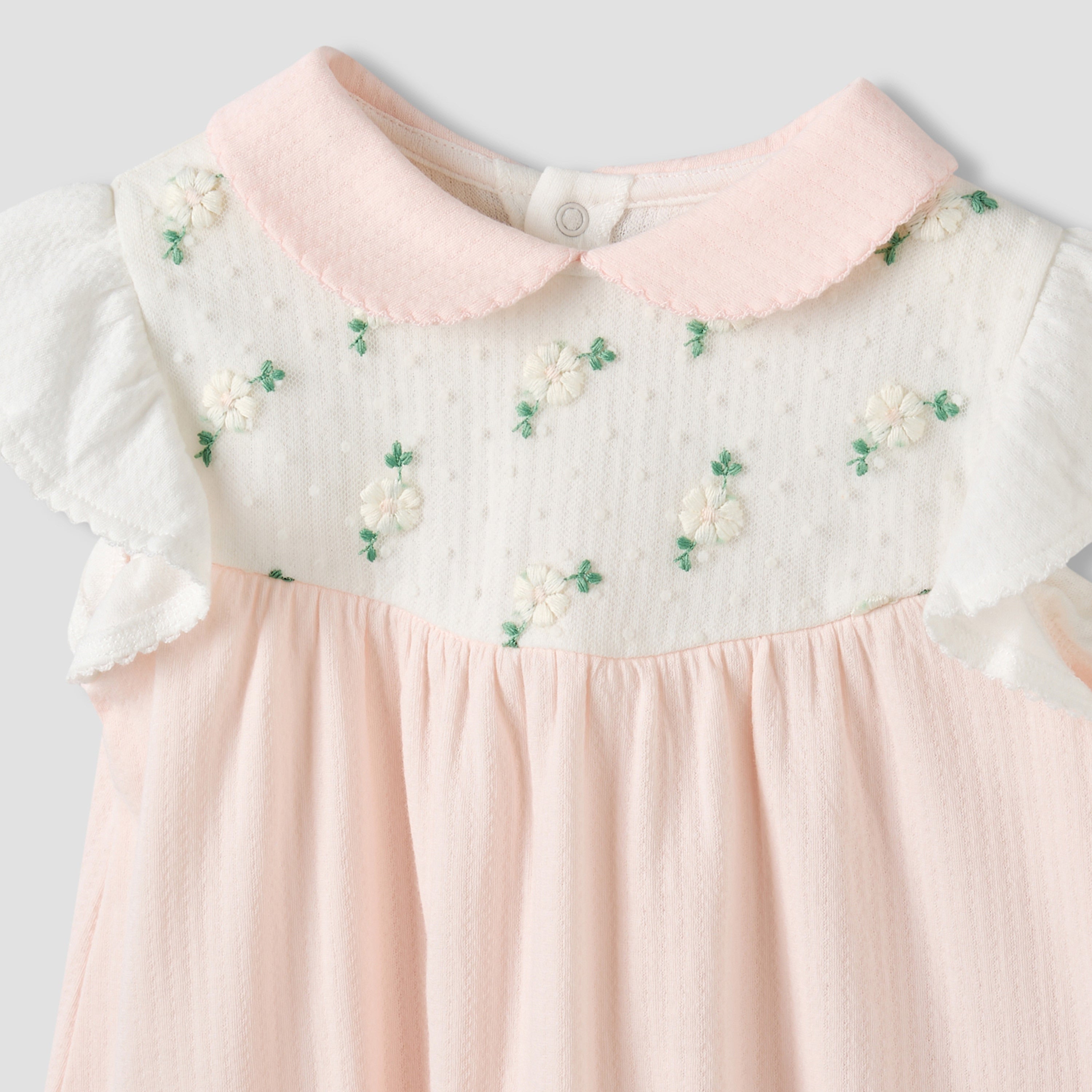Peter Pan Collar Sleeveless Knee Length Dress with Embroidery