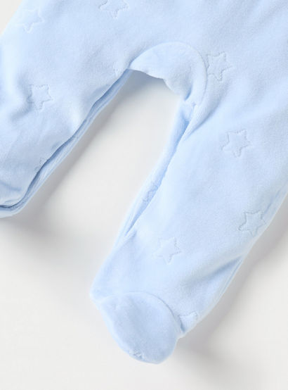 Giggles Star Textured Closed Feet Sleepsuit with Bow Detail and Button Closure-baby-boys-clothing-nightwear-sleepsuits-image-4