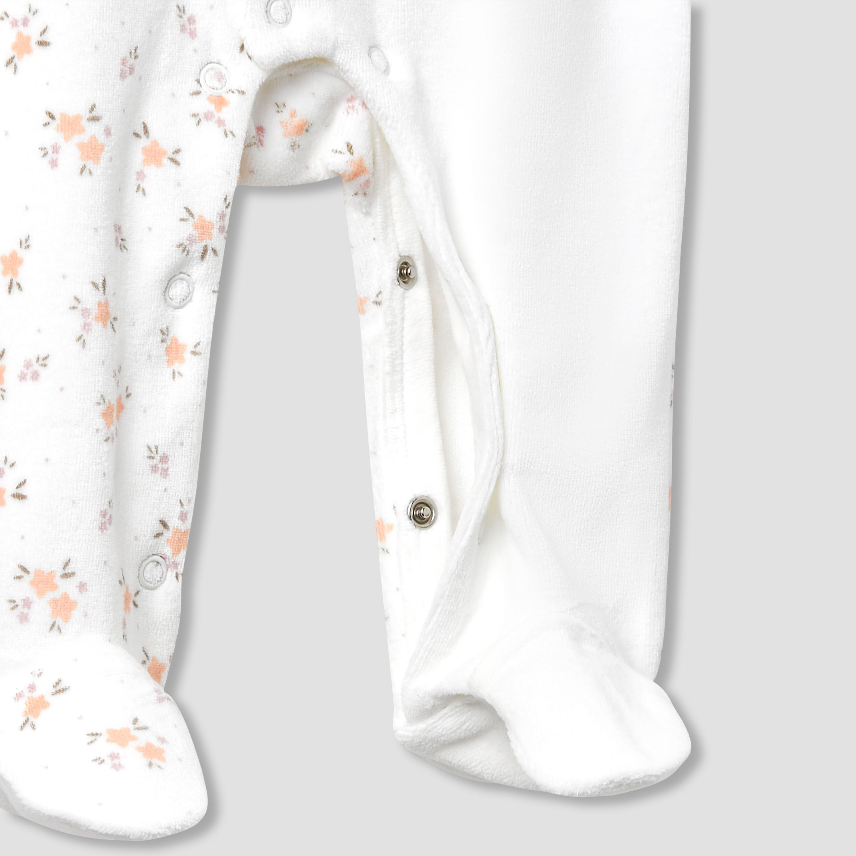 Juniors Crew Neck Sleepsuit with Giraffe Applique - Long Sleeves