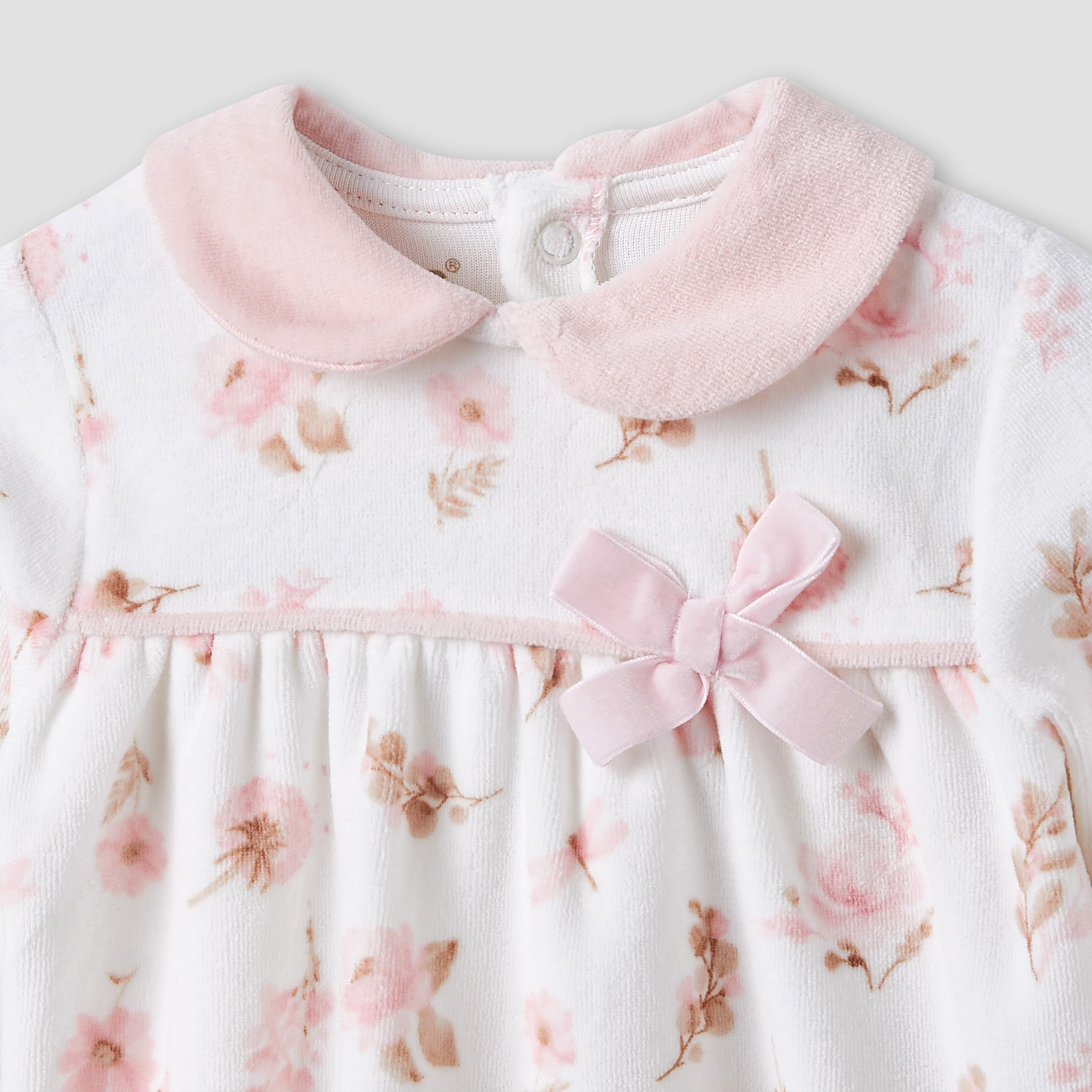 Giggles Pyjama Set with Floral Print - Long Sleeves - Peter Pan Collar