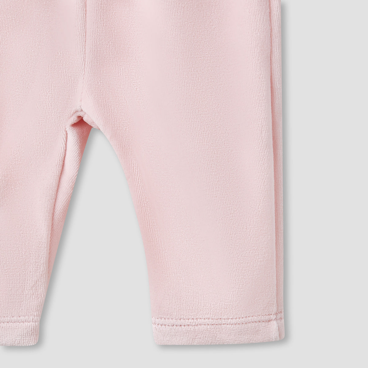 Giggles Pyjama Set with Floral Print - Long Sleeves - Peter Pan Collar
