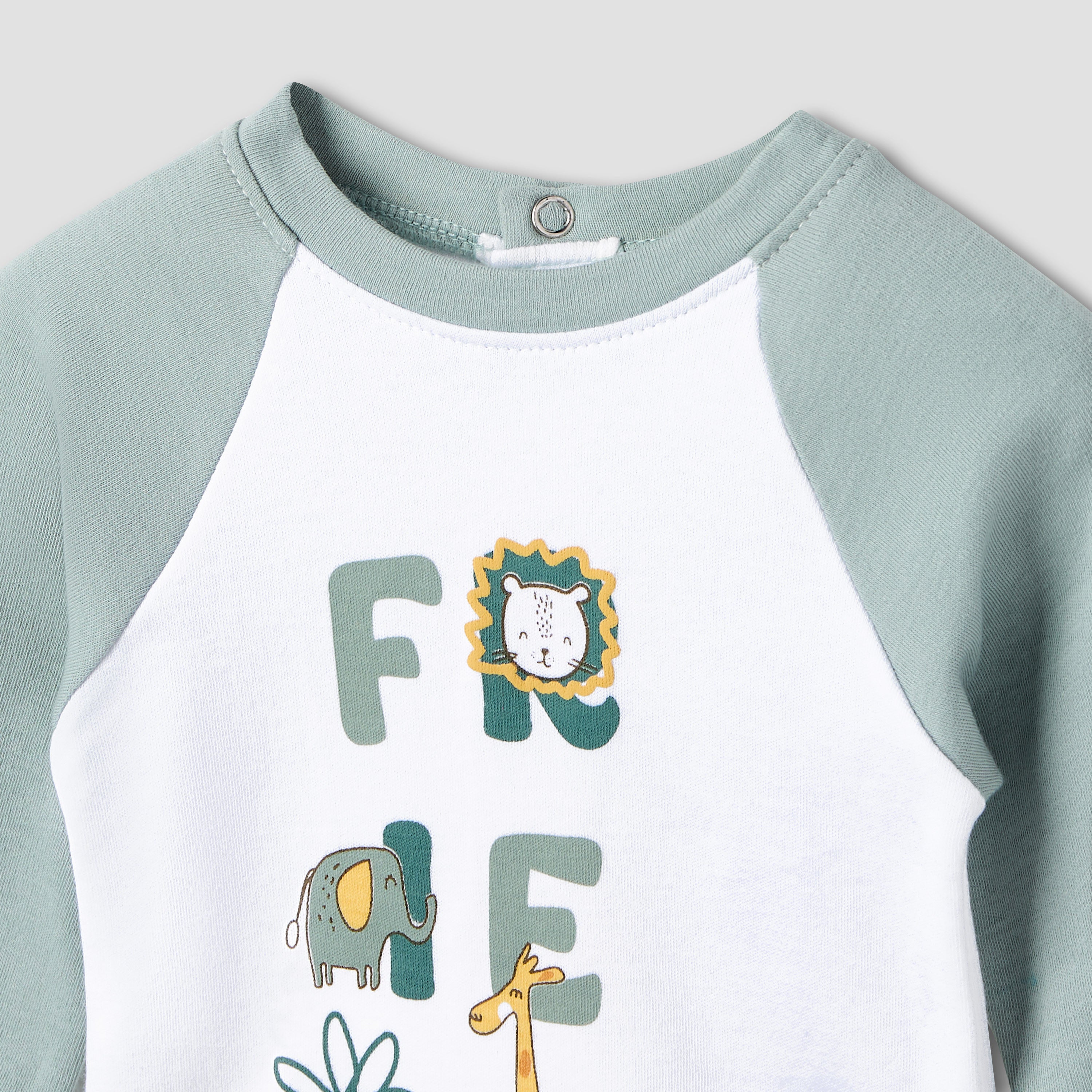 Juniors Printed Raglan Sleeve T-shirt and Pyjama Set