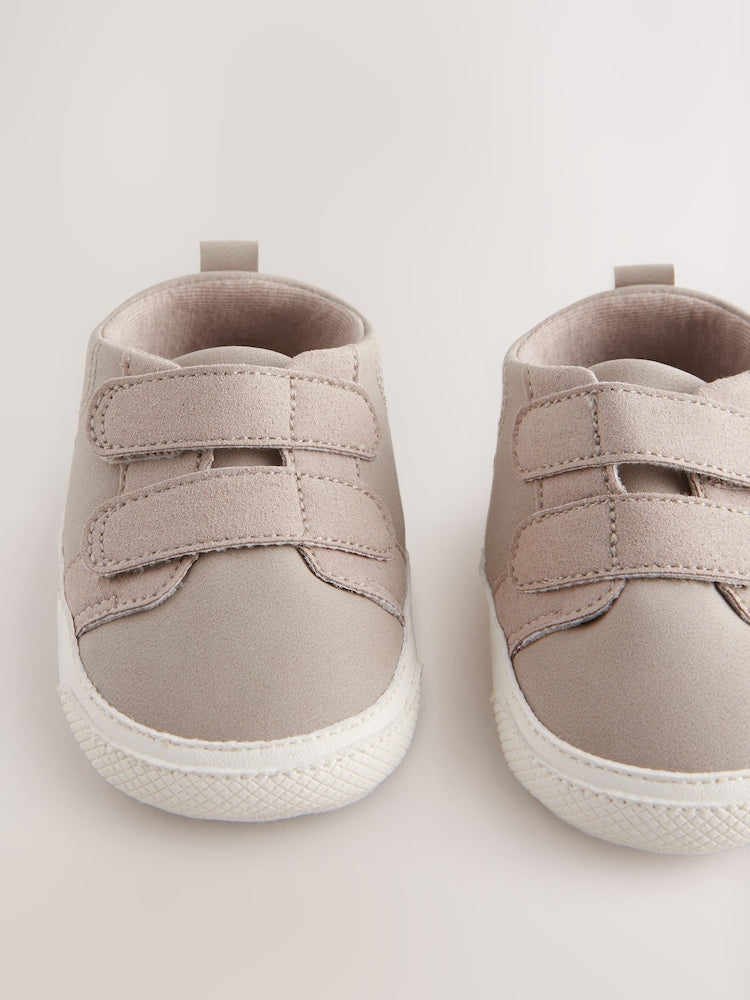 Neutral Touch Fastening Baby Trainers (0-2mths)