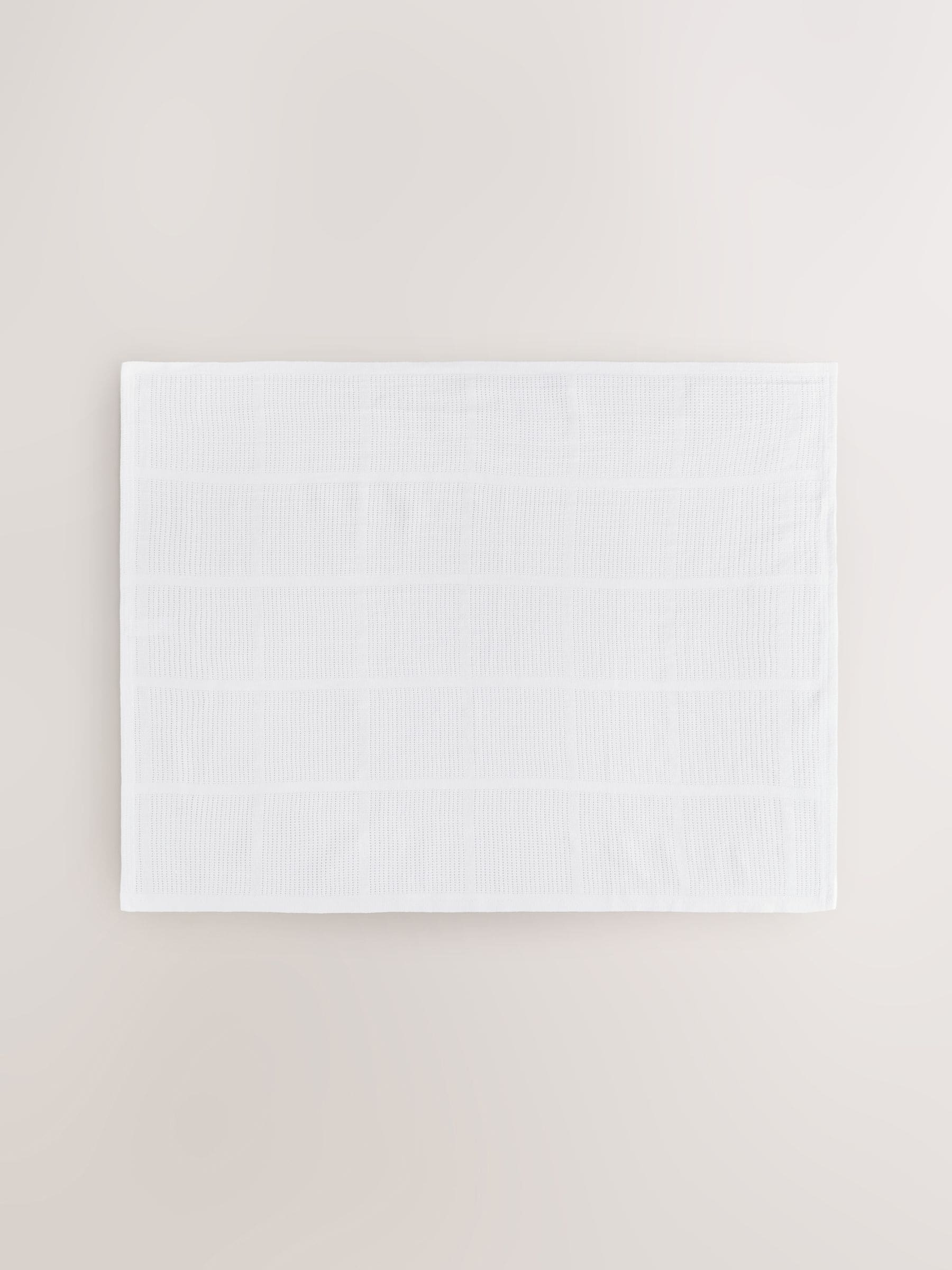 2 Pack White Cotton Baby Cellular Blankets - Size 75x95