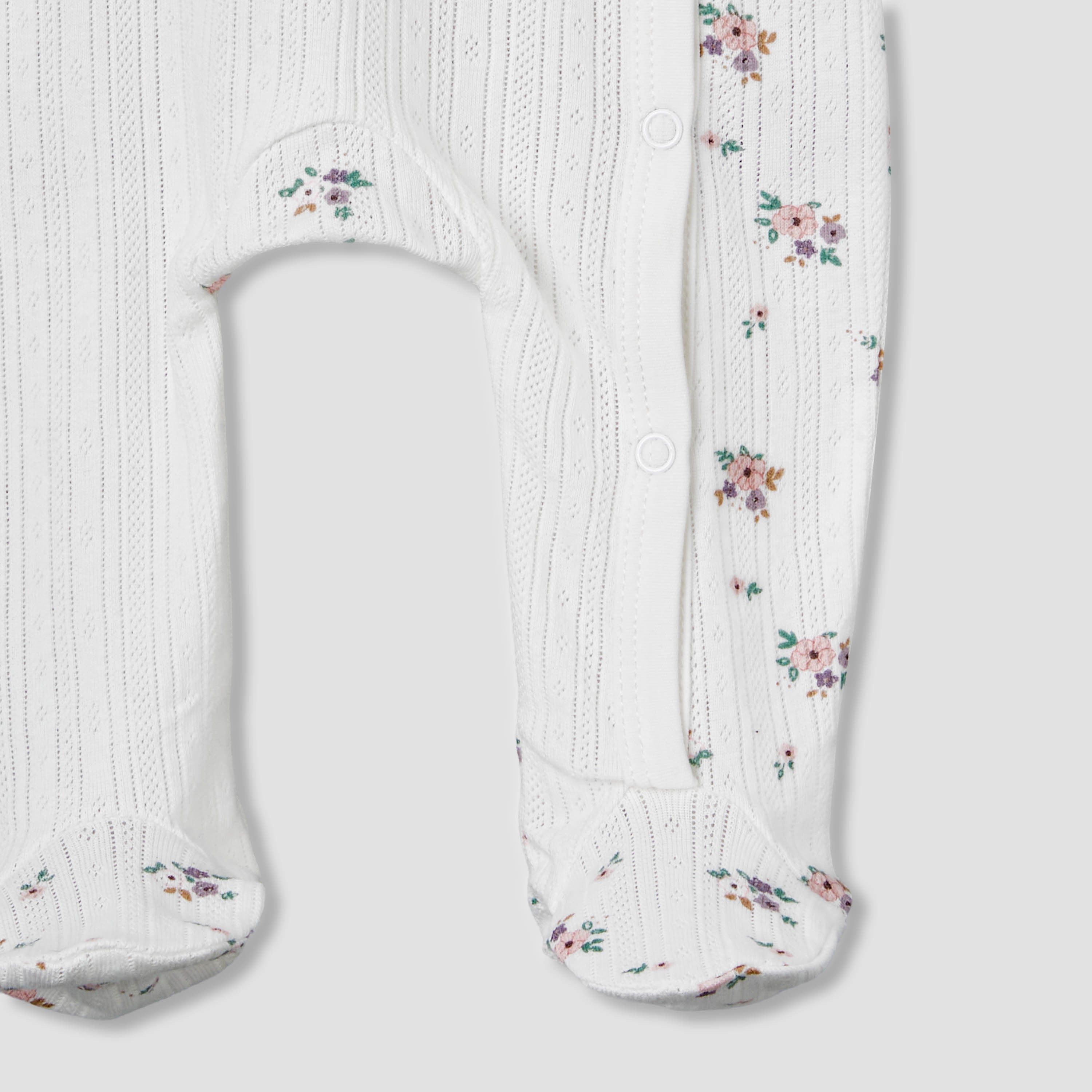 Juniors Cotton Round Neck Long Sleeves Sleepsuit with Floral Print