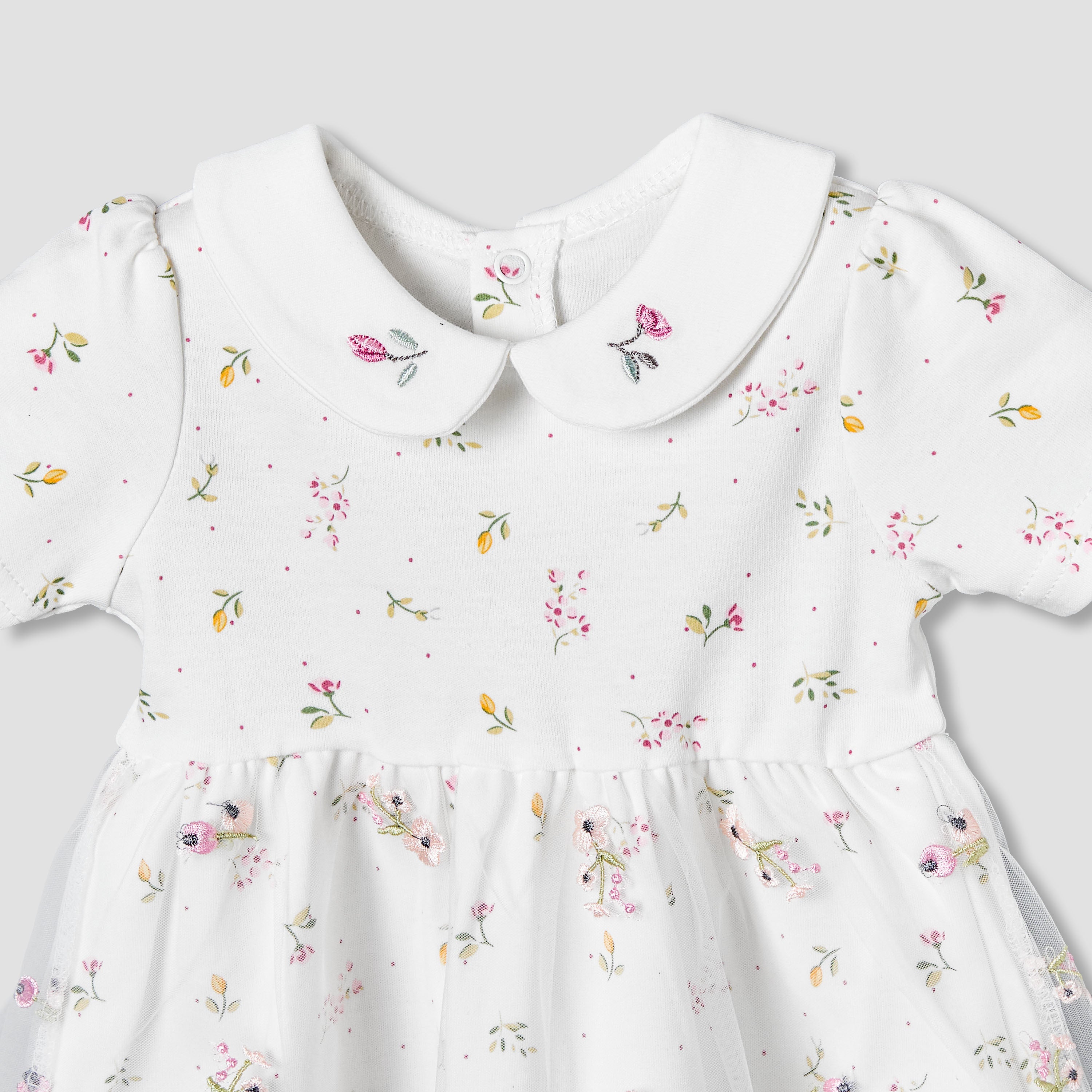 Juniors Collared Short Sleeves Dress with Floral Print