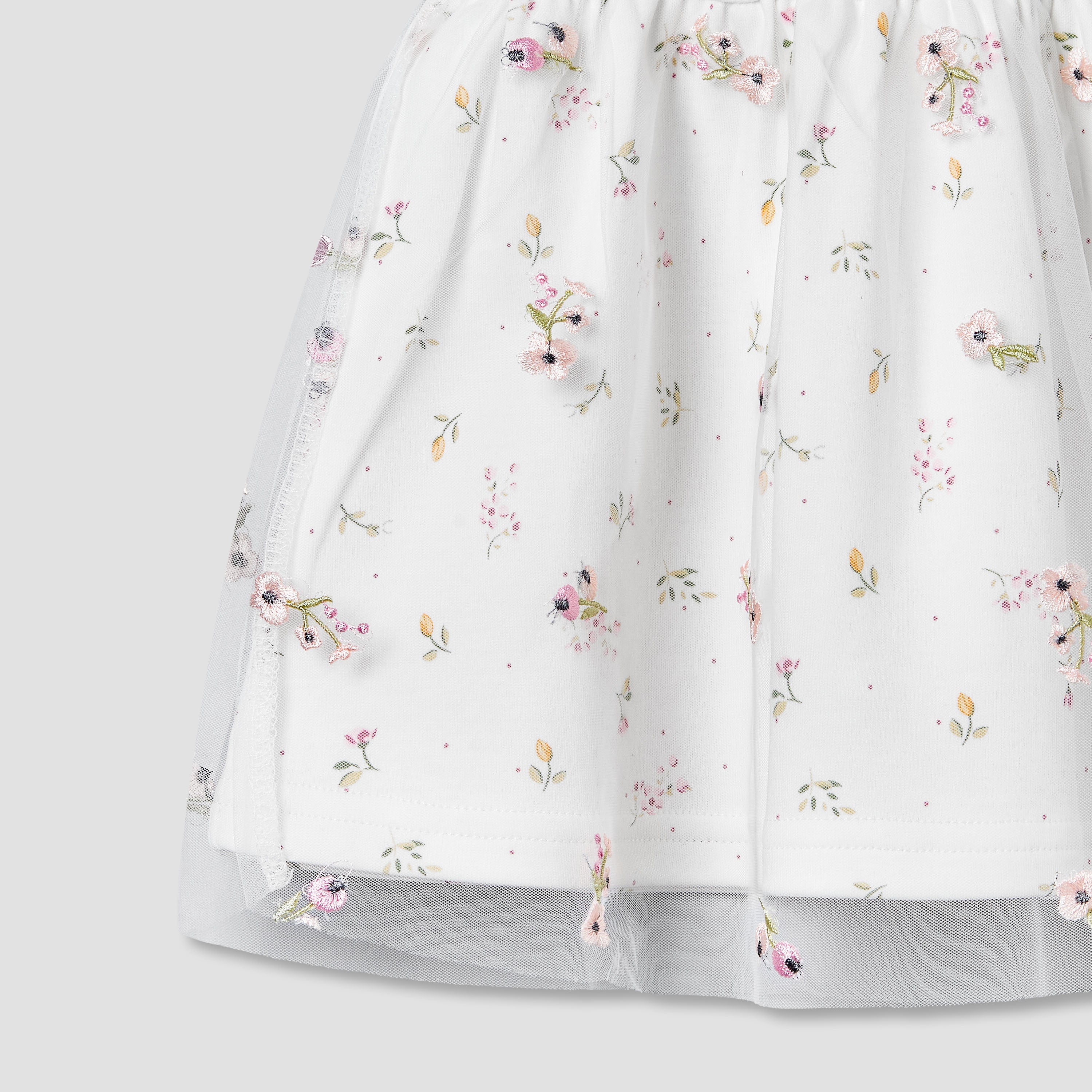 Juniors Collared Short Sleeves Dress with Floral Print
