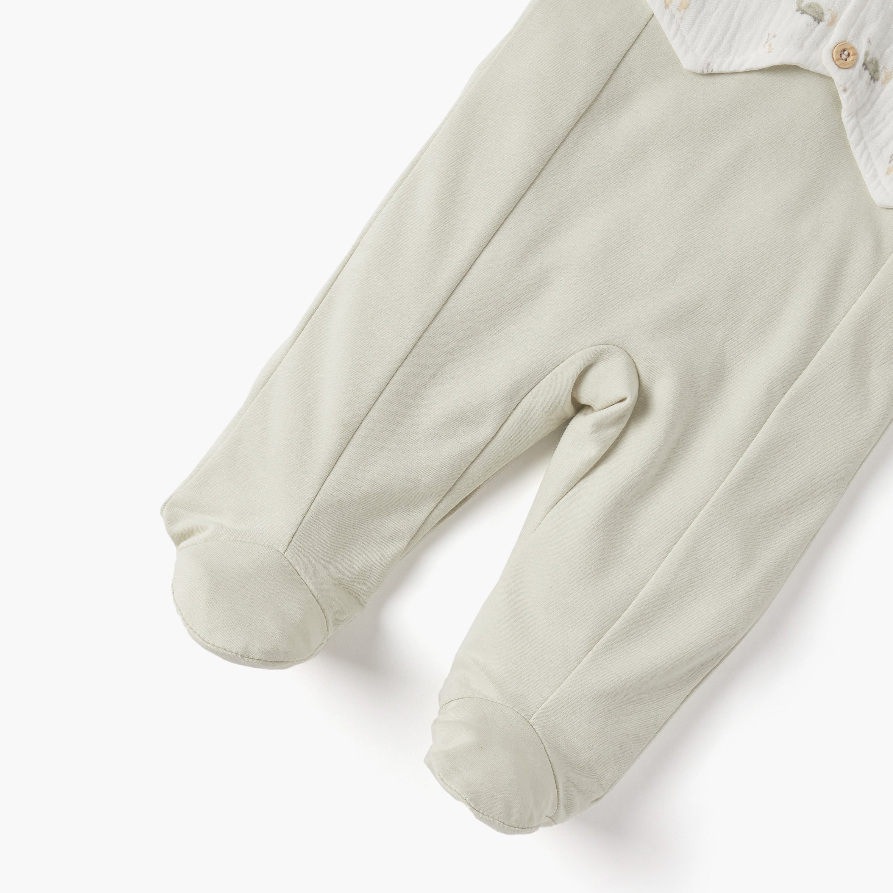 Giggles Solid Closed Feet Sleepsuit with Collar and Waistcoat