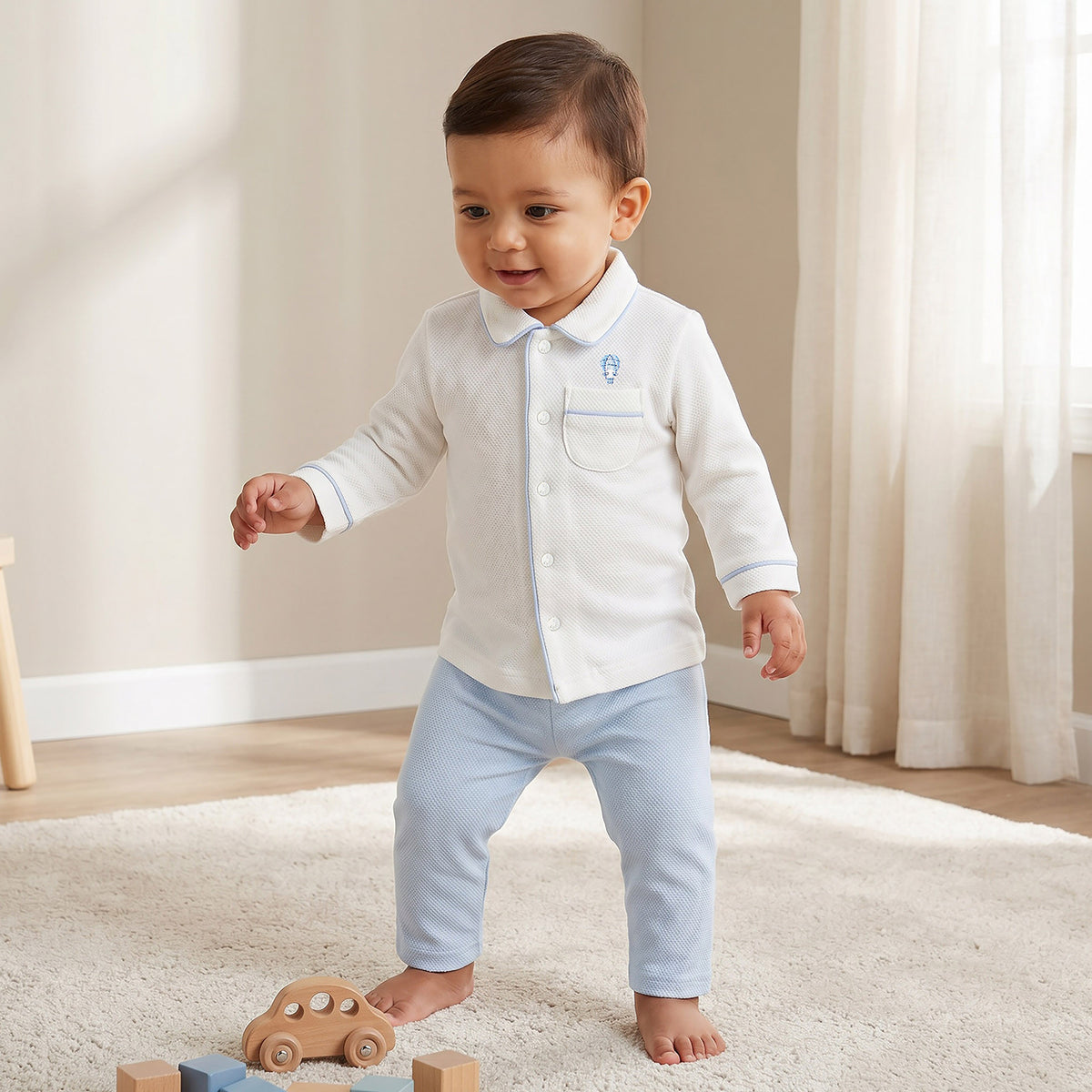 Giggles Cotton Collared Long Sleeves Pyjama Set with Hot Air Balloon Embroidery