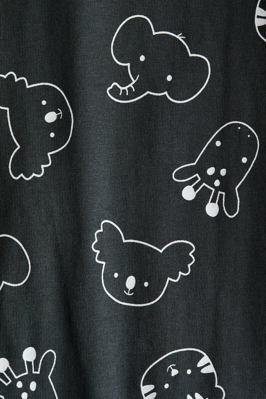 Patterned sleepsuit