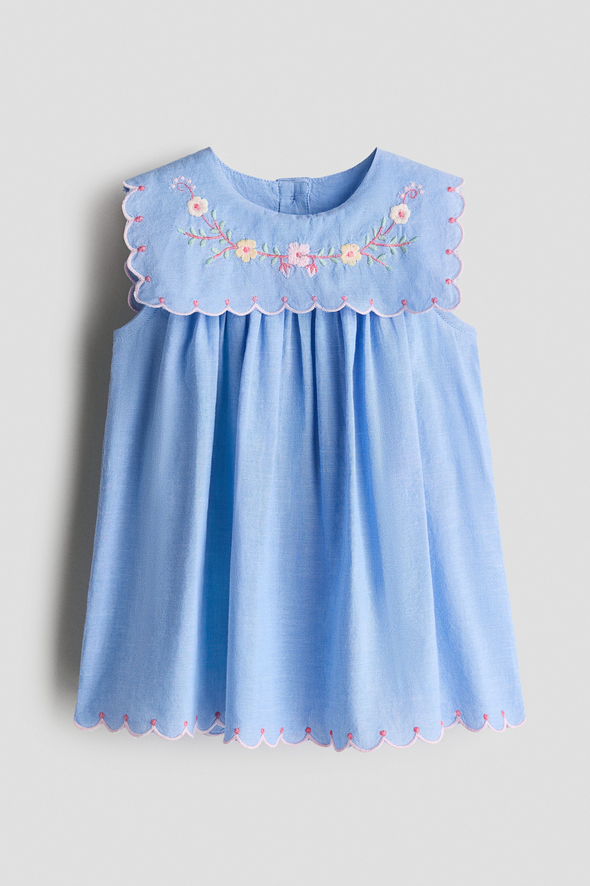 Embroidered cotton dress