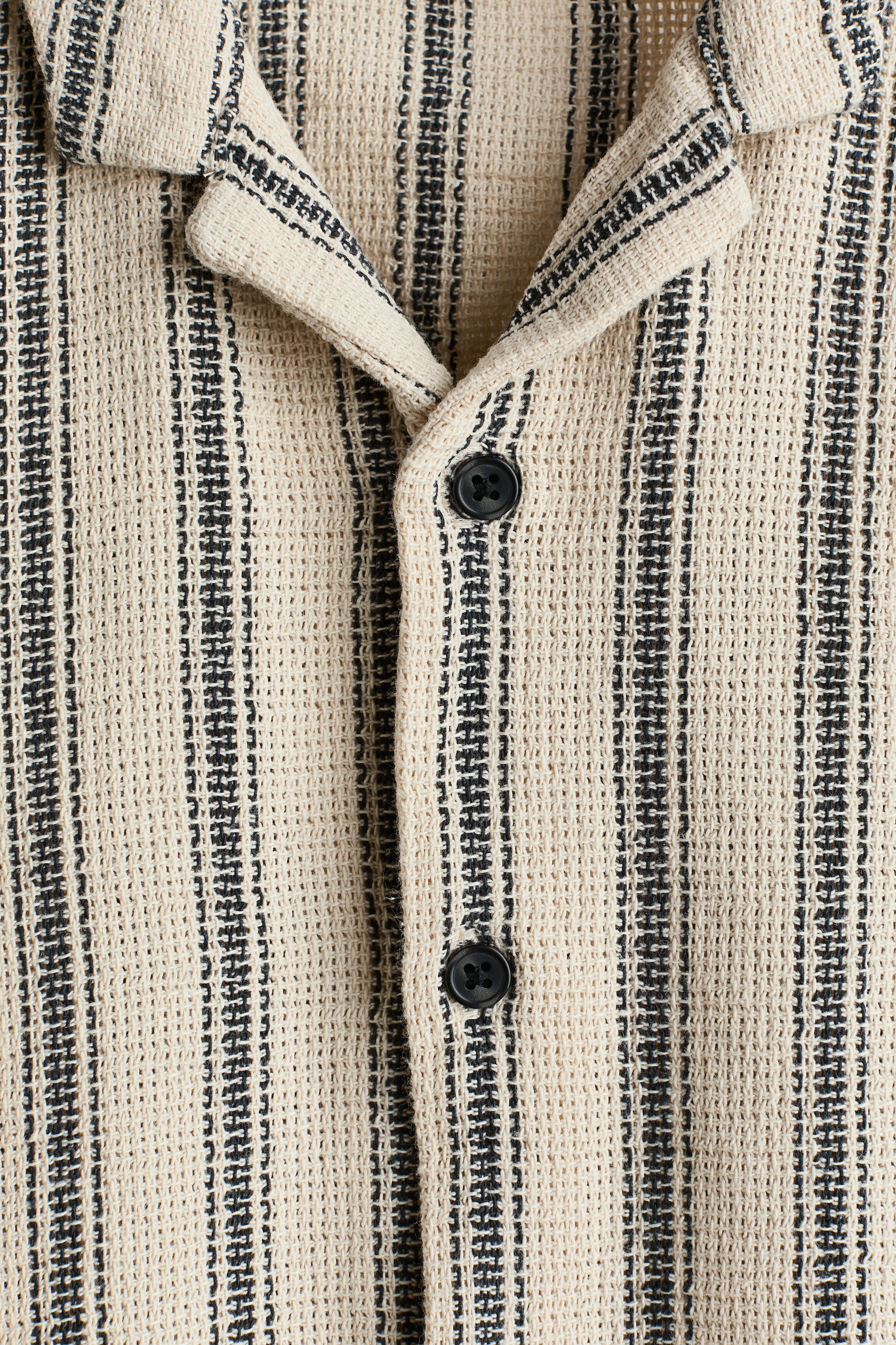 Textured resort shirt