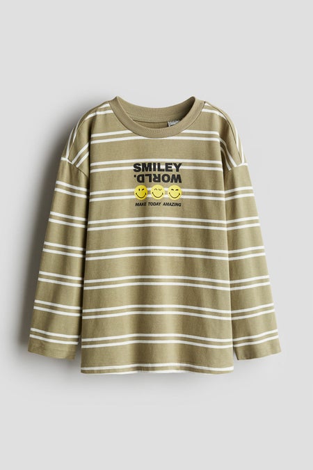 Long-sleeved T-shirt