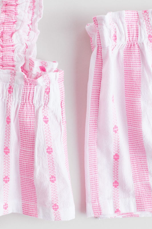 2-piece top and shorts set