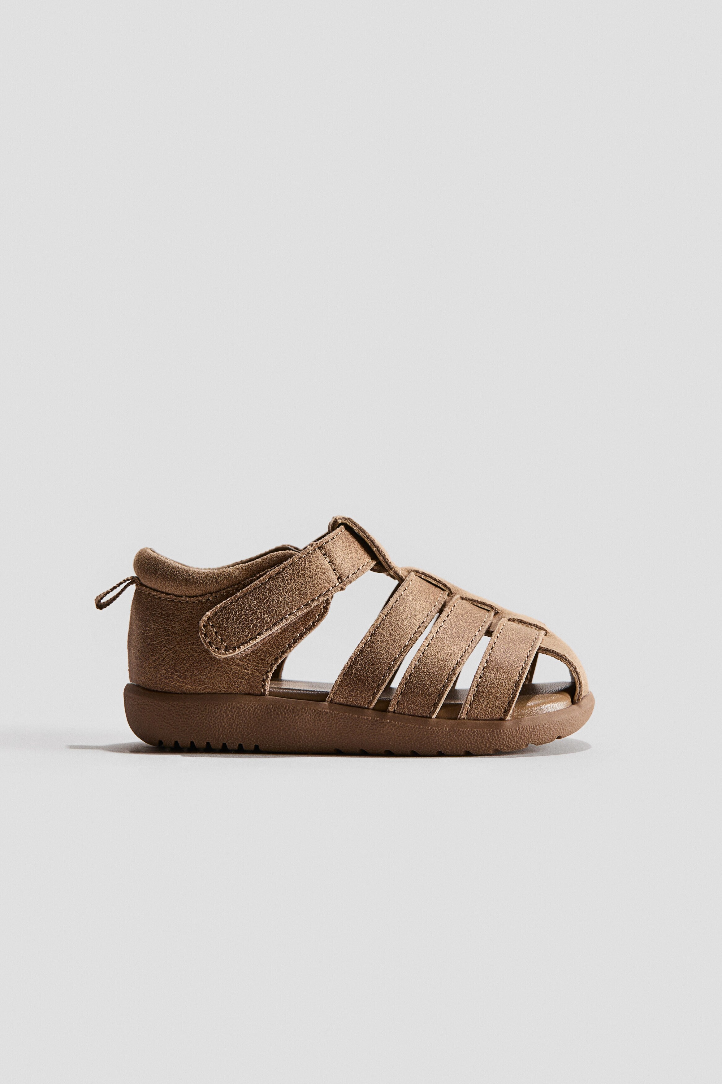 Fisherman sandals