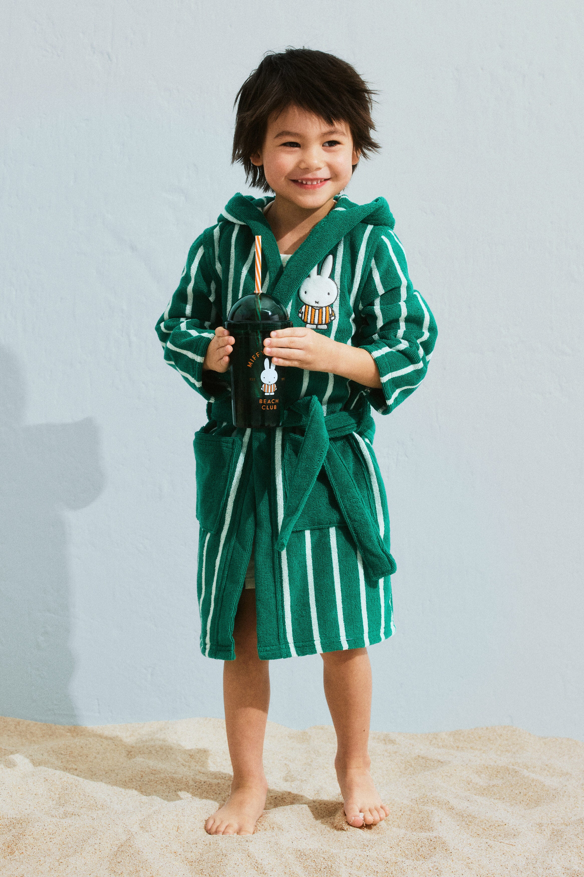 Appliquéd dressing gown