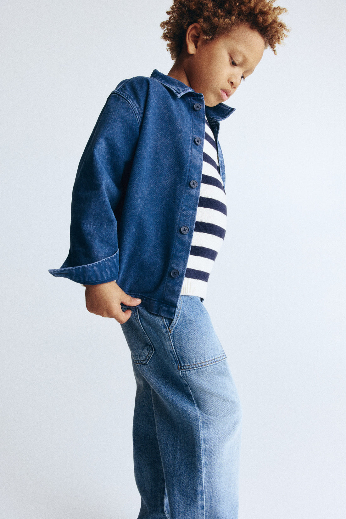 Loose Fit Tapered Leg Jeans