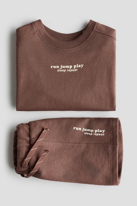 2-piece T-shirt and shorts set
