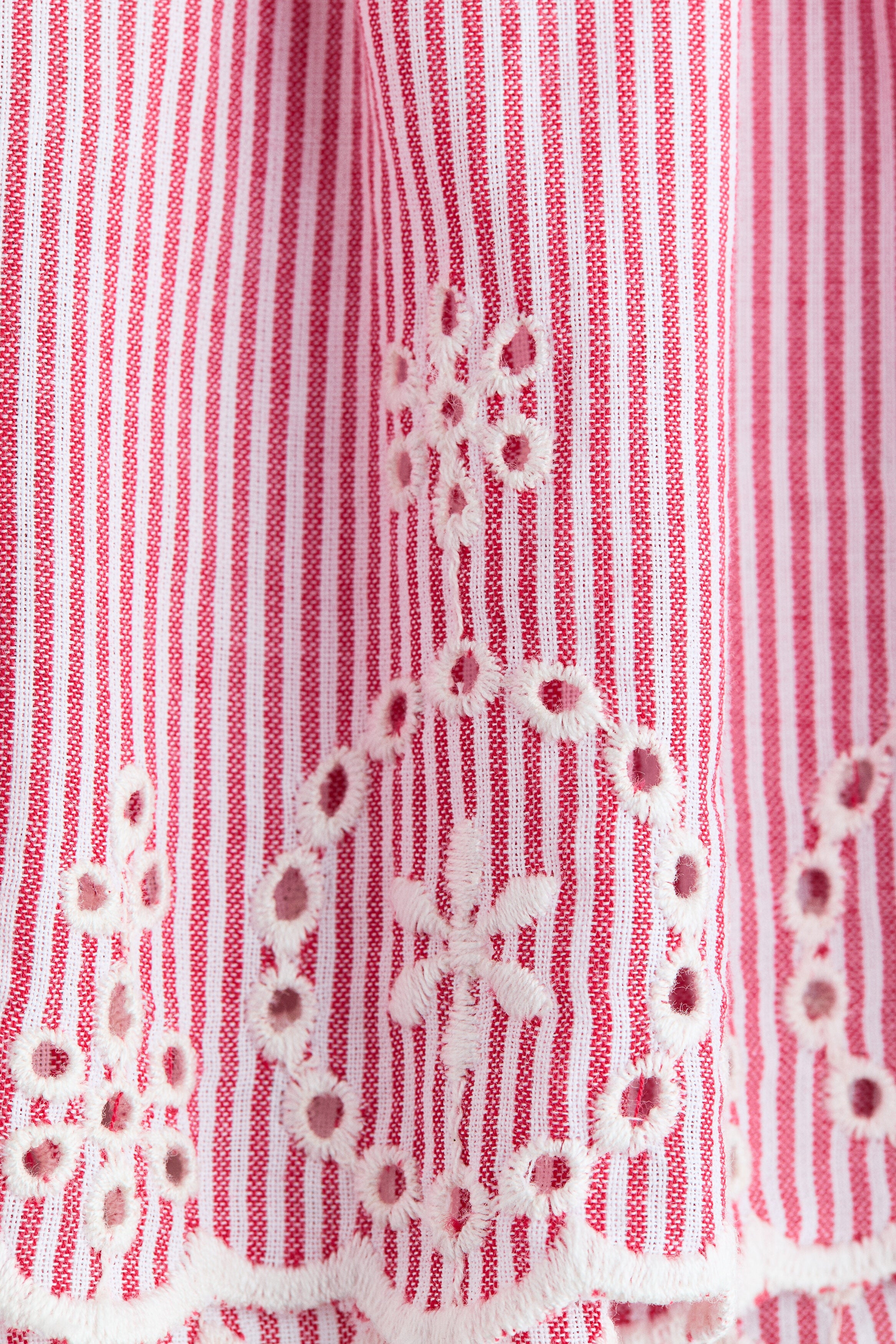 Flutter-sleeved cotton dress
