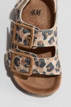 Buckle sandals