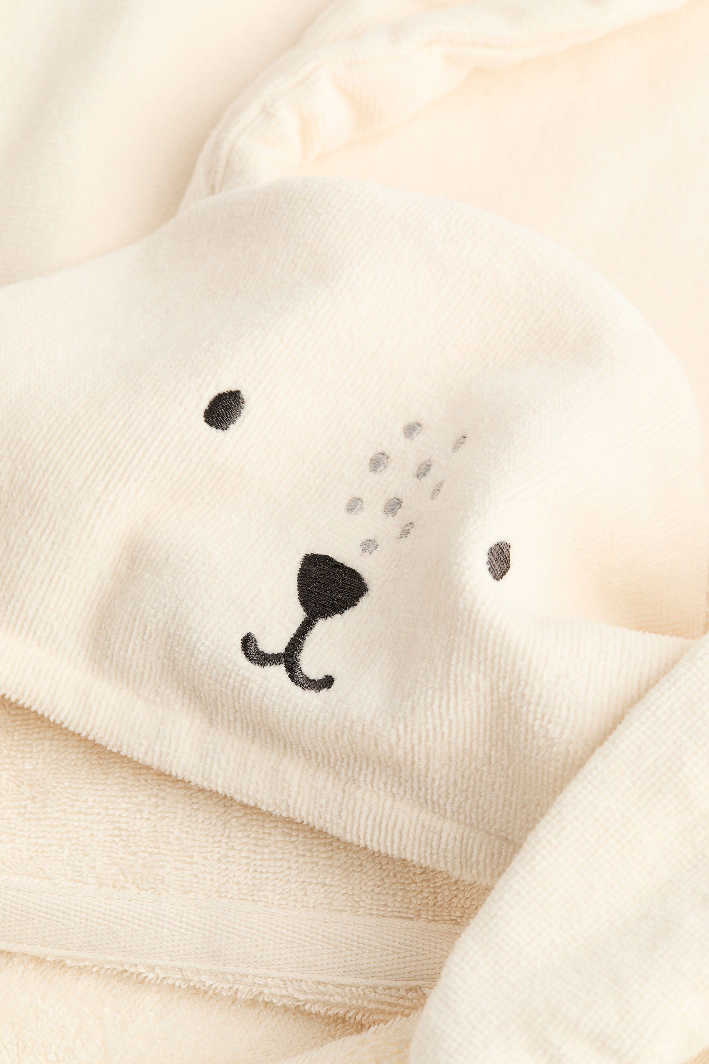 Hooded bath towel