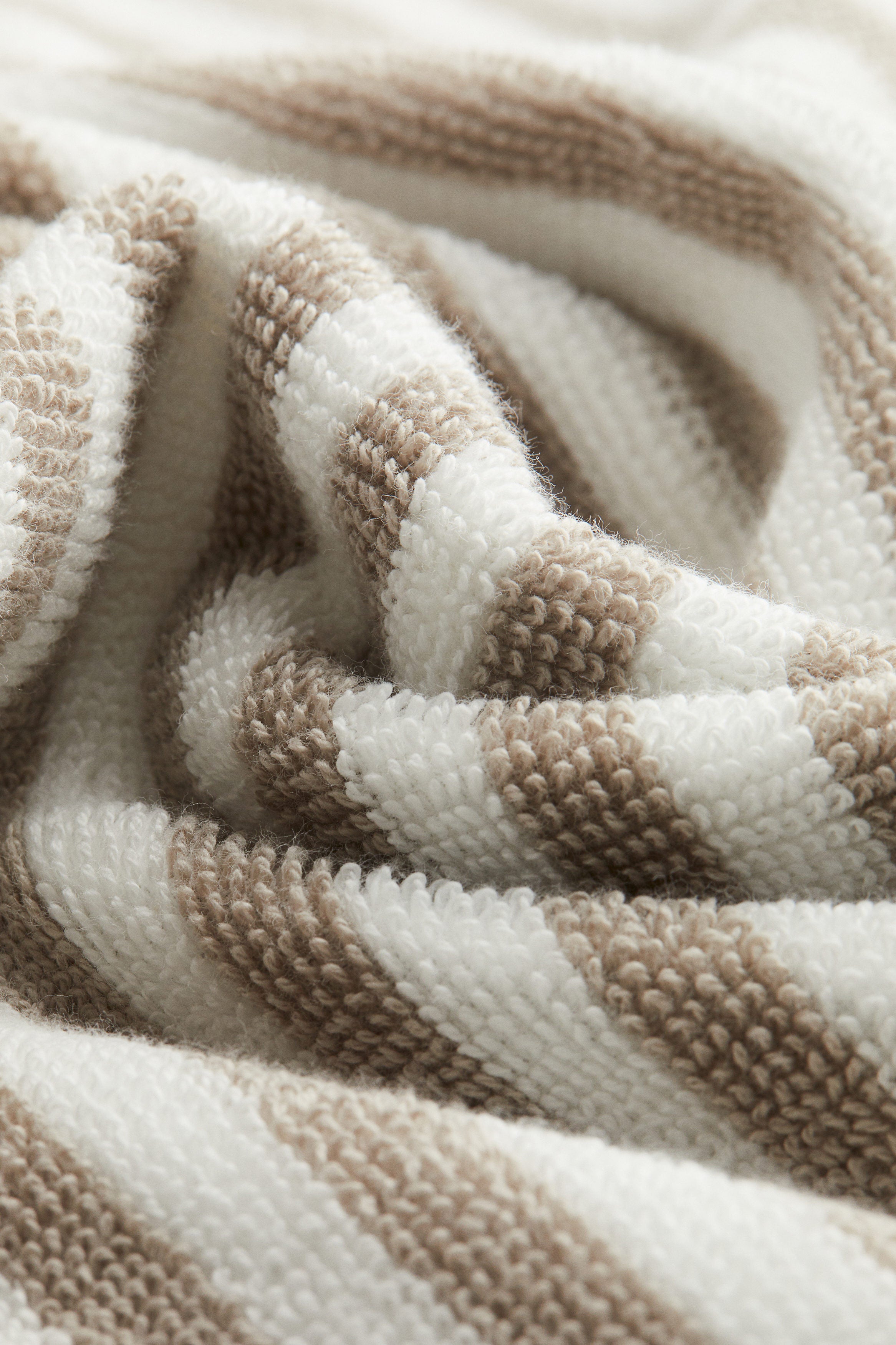 Hooded bath towel