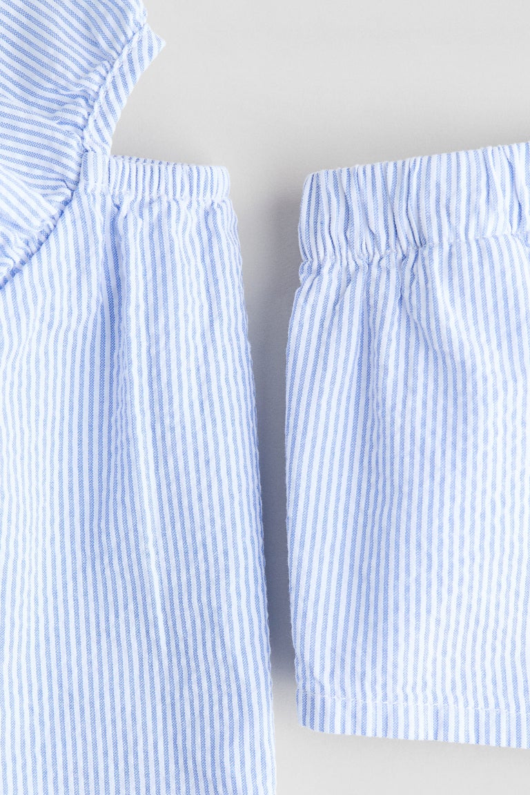 2-piece set Image 2 of 2