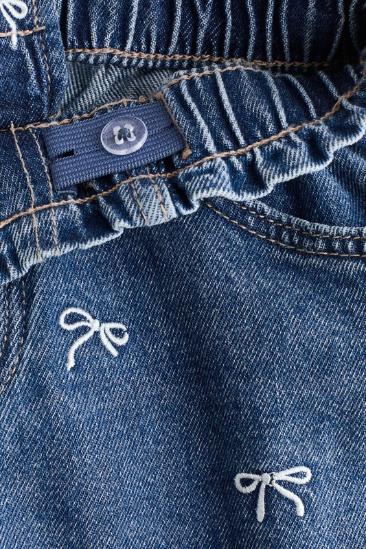 Embroidered denim shorts