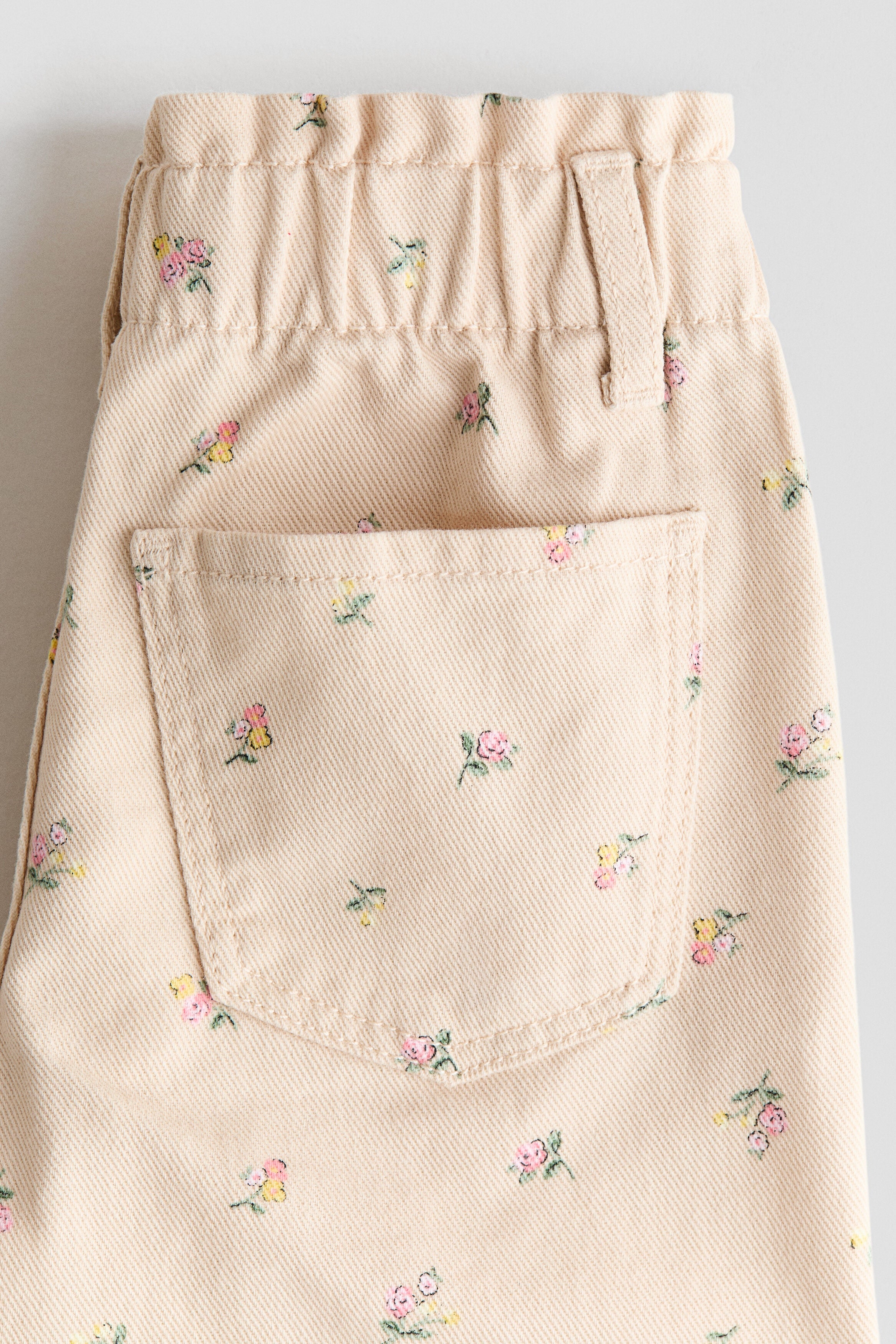 Wide leg paper bag jeans