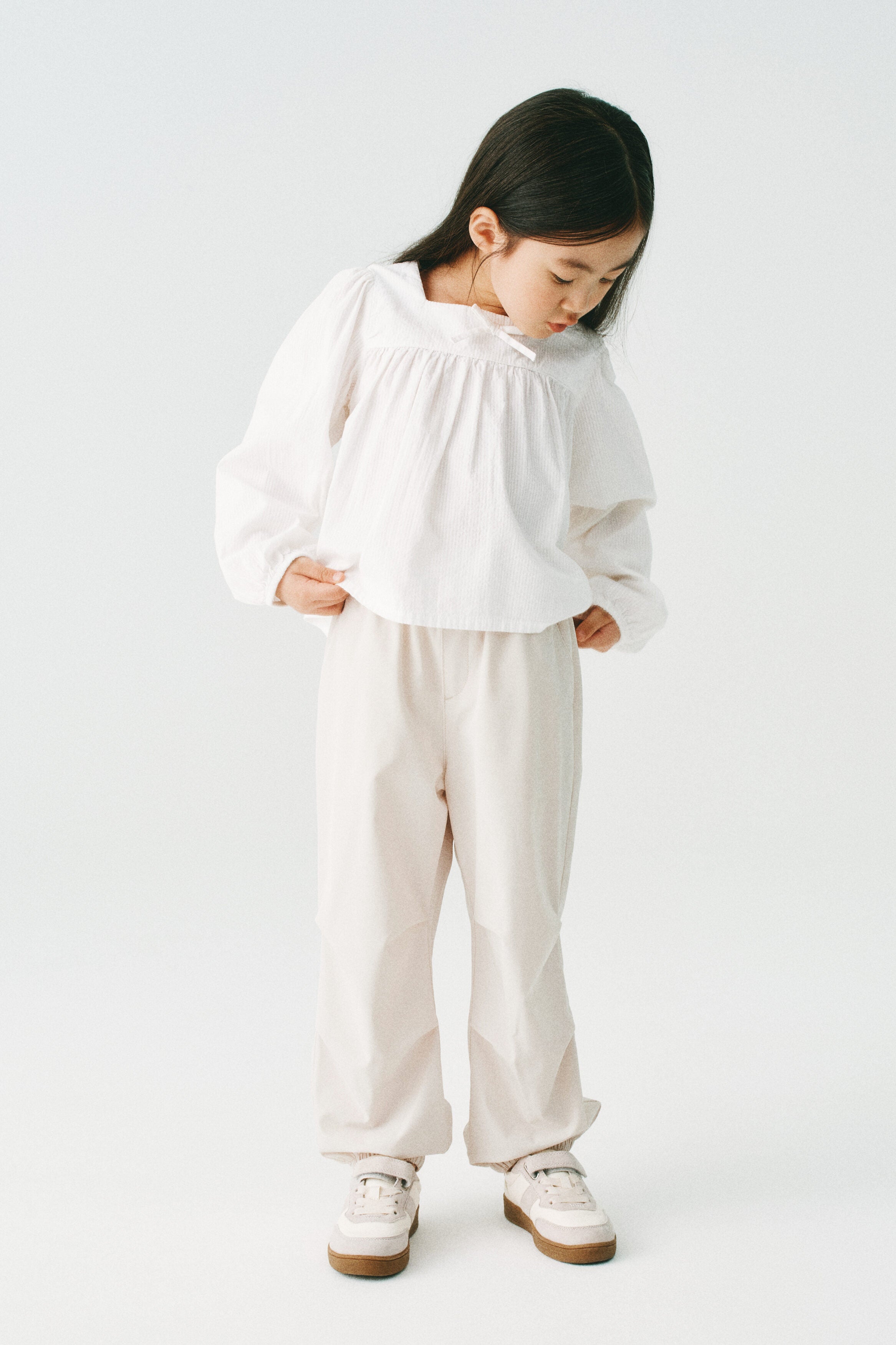 Joggers - Light Beige 3 / 1.5-2 Years