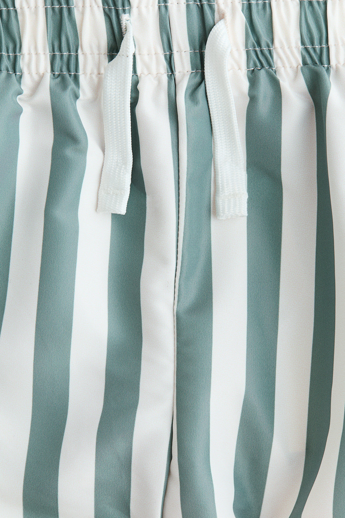 Patterned swim shorts