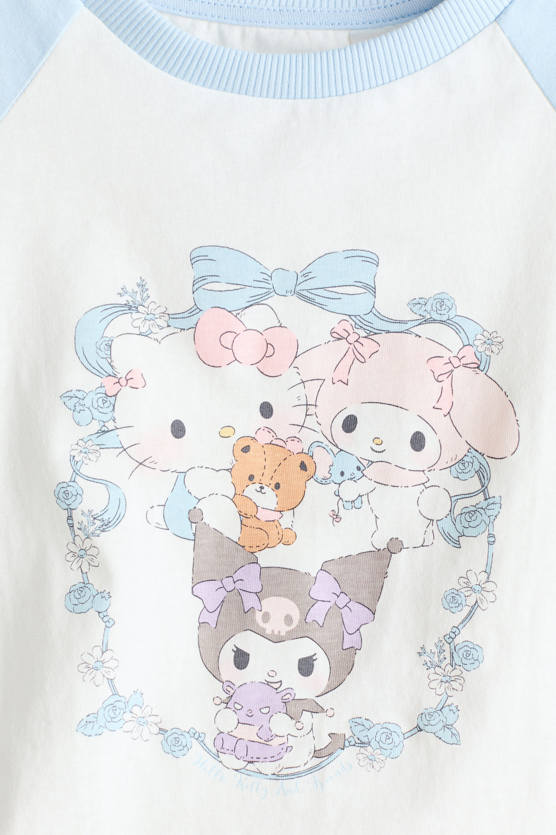 Long-sleeved printed top
