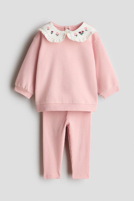 2-piece top and leggings set