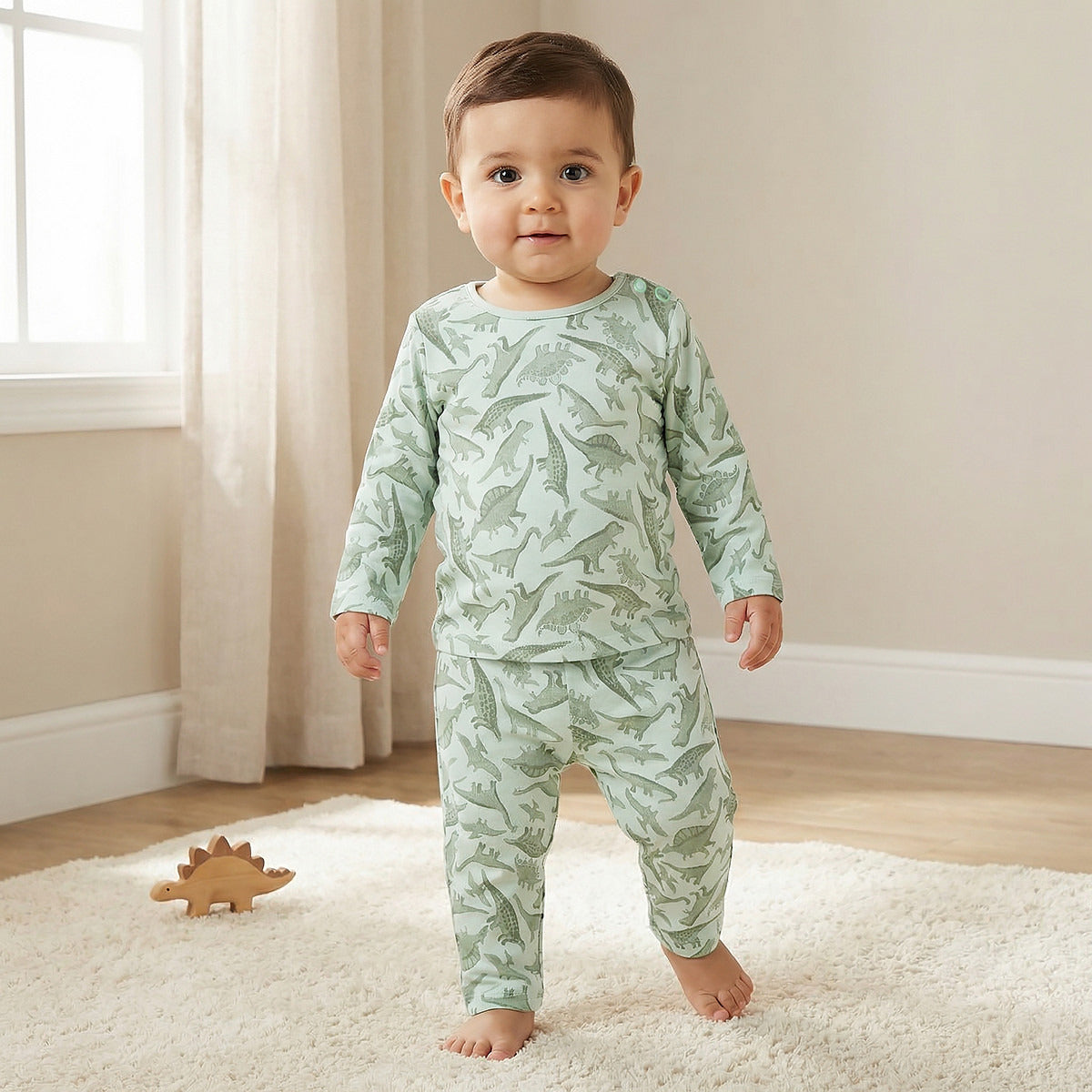 Juniors Dinosaur Print T-Shirt and Pyjama Set