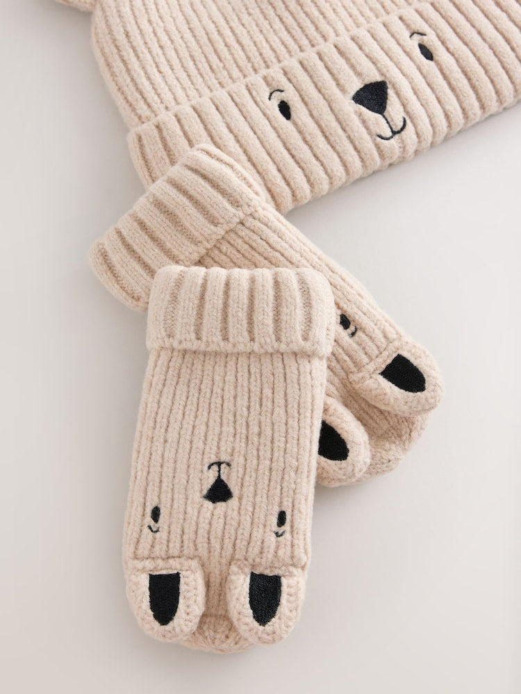 Neutral Bear Character