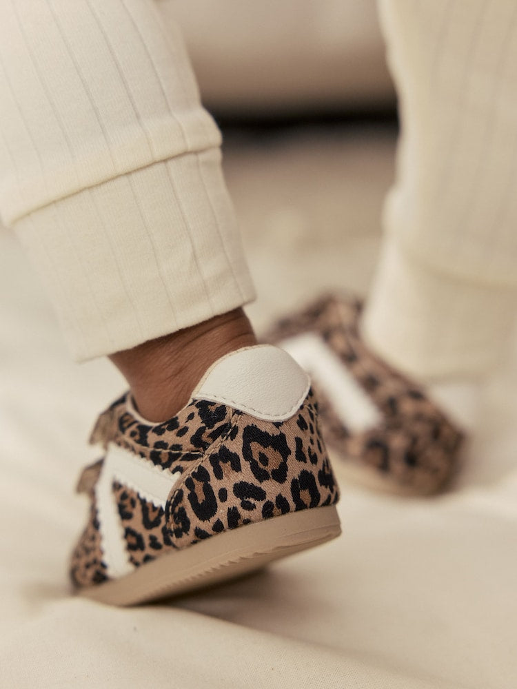 Animal Baby Touch Fastening Trainers