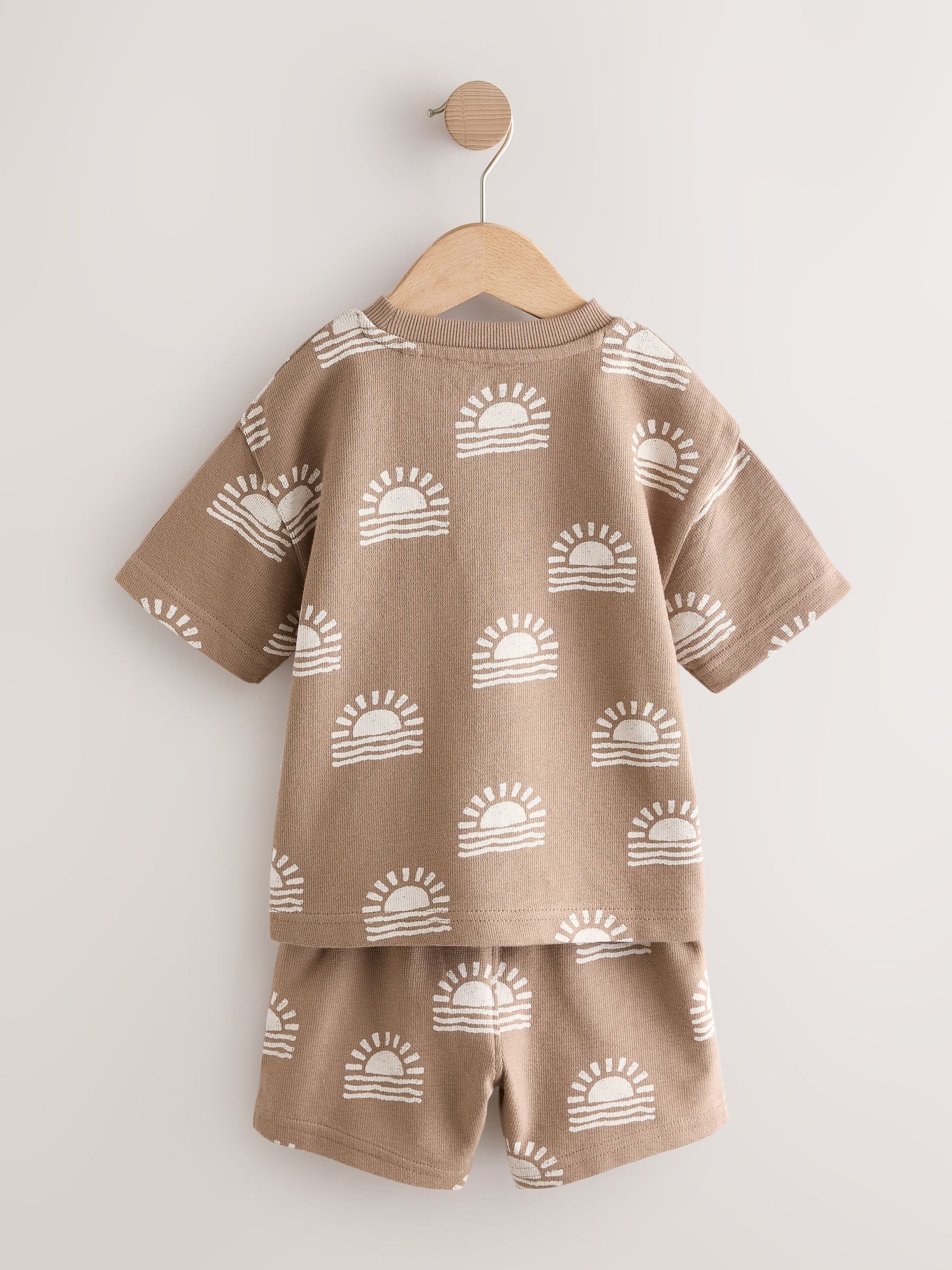 Brown Sun Short Sleeve All-Over Print T-Shirt and Shorts Set (3mths-7yrs) - Size 3-6 Months (62-68cm)