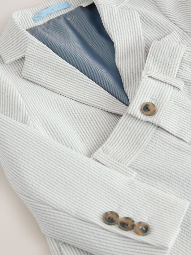 Baker by Ted Baker White/Blue Seersucker Textured Suit Jacket and Shorts Set