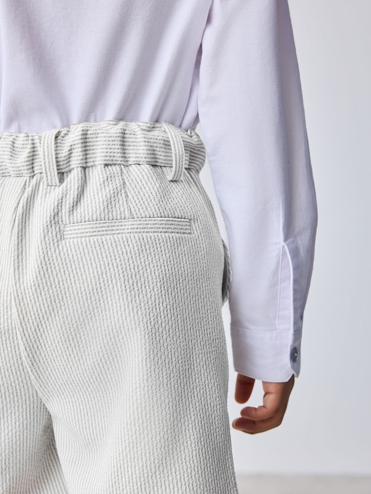 Baker by Ted Baker White/Blue Seersucker Textured Suit Jacket and Shorts Set