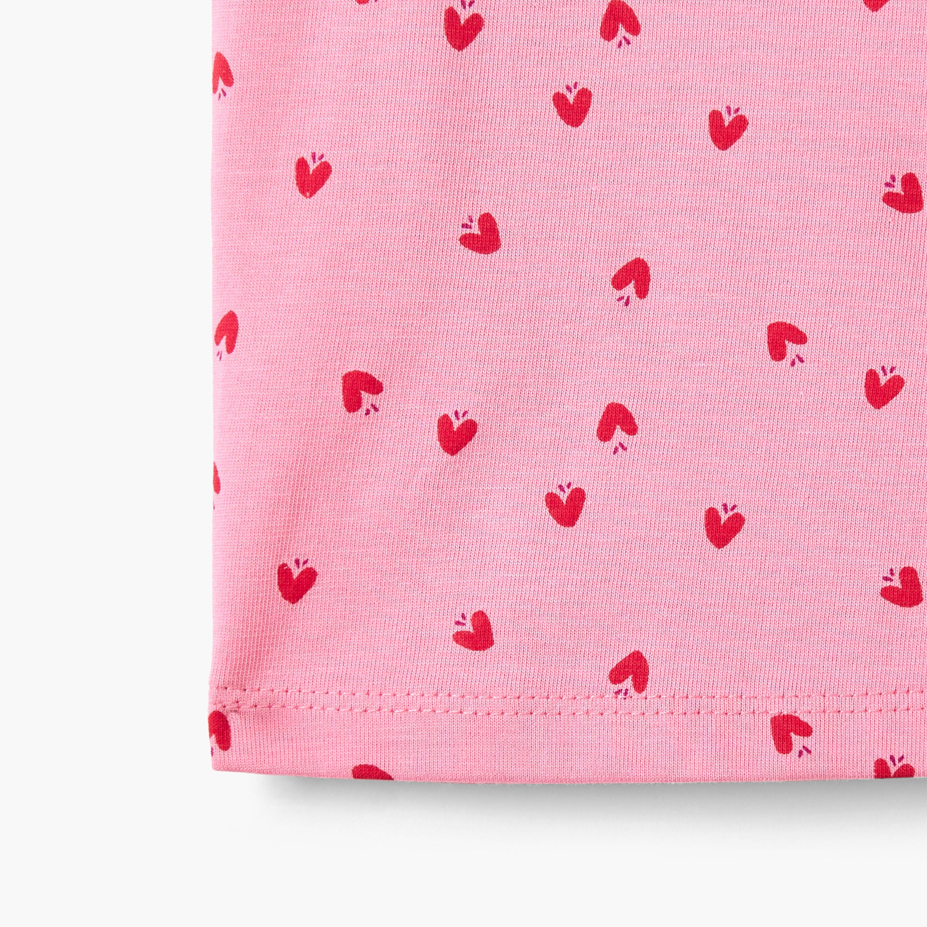 Juniors All-Over Heart Print T-shirt with Balloon Sleeves