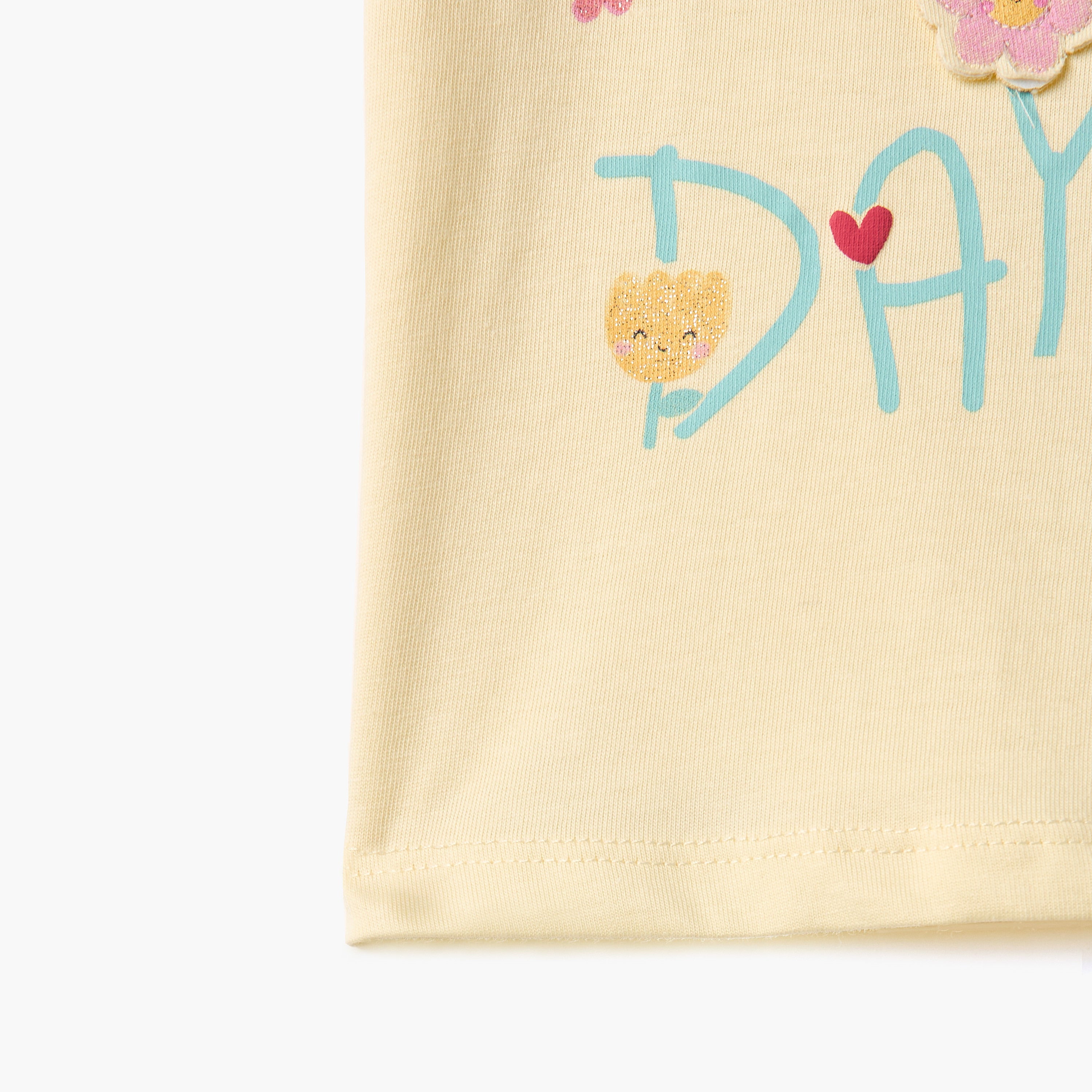Juniors Graphic Print T-shirt with Puff Sleeves