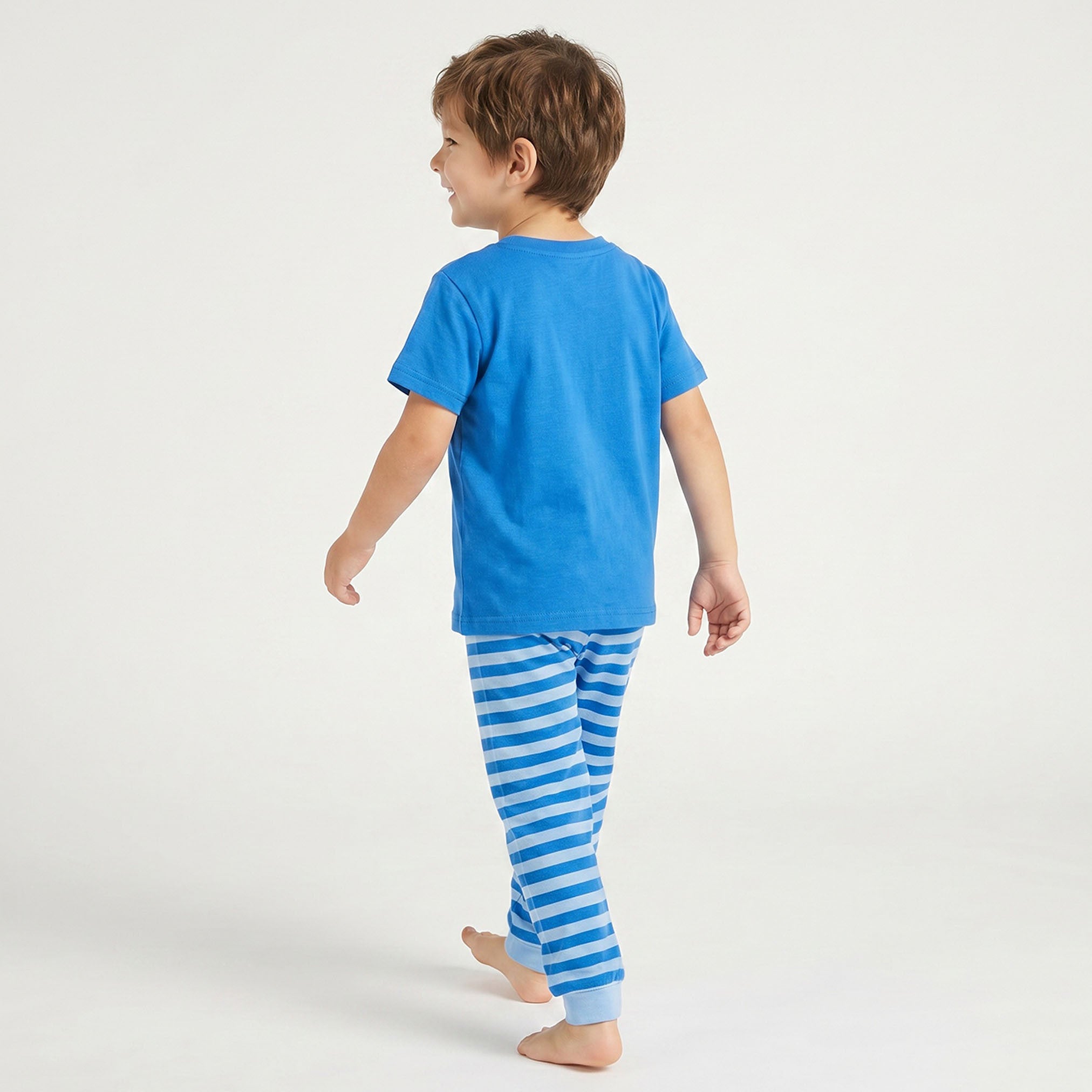 Juniors Printed T-shirt and Striped Pyjama Set