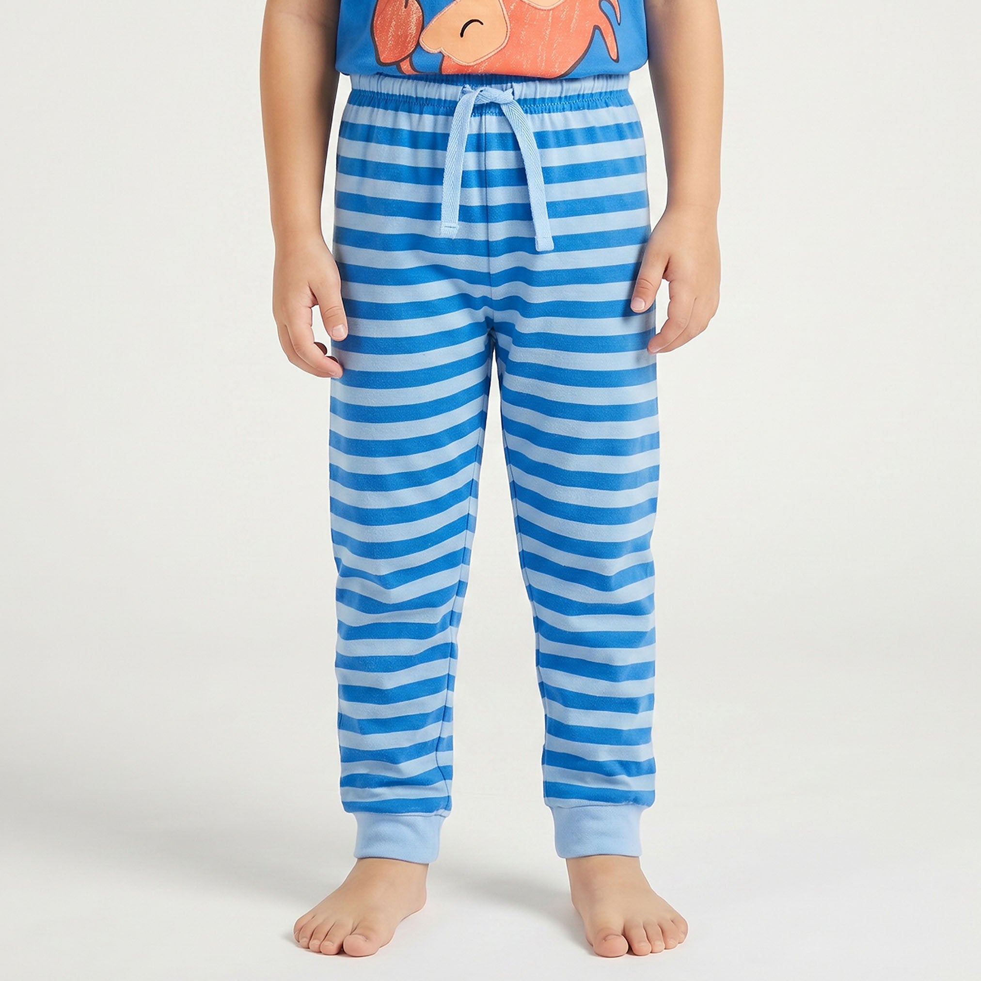 Juniors Printed T-shirt and Striped Pyjama Set