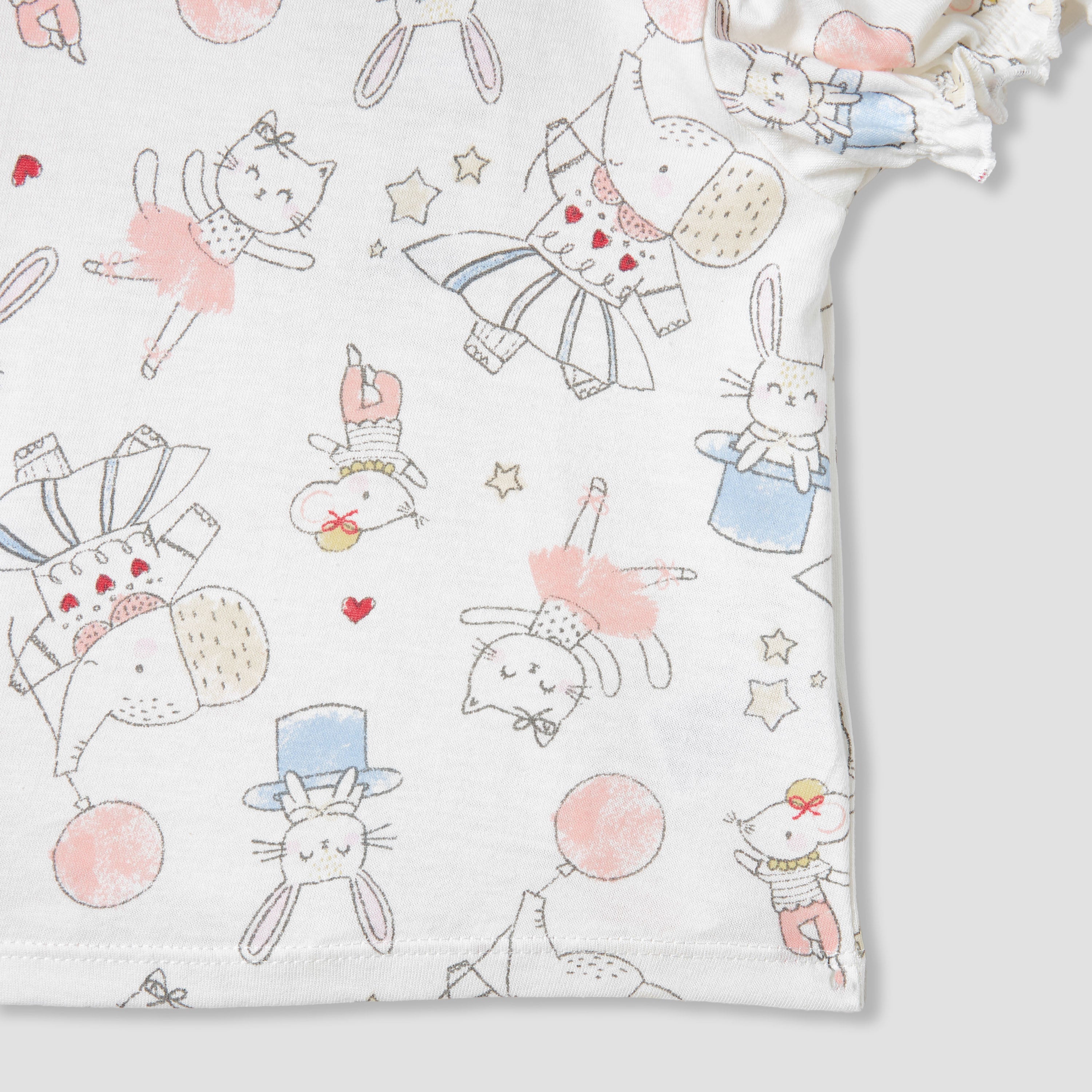 Juniors Printed T-shirt with Puff Sleeves